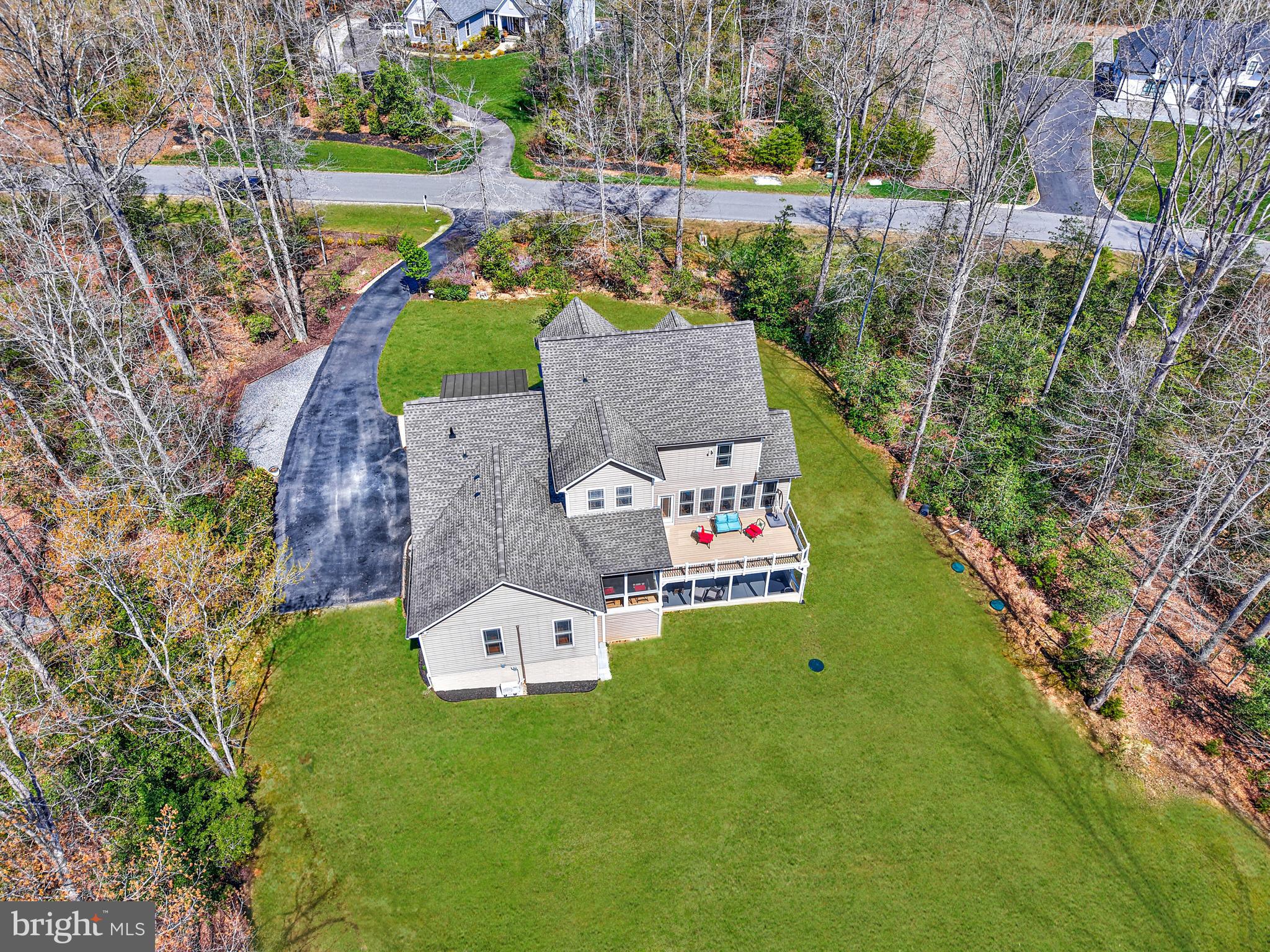 RIVER GLEN - Residential