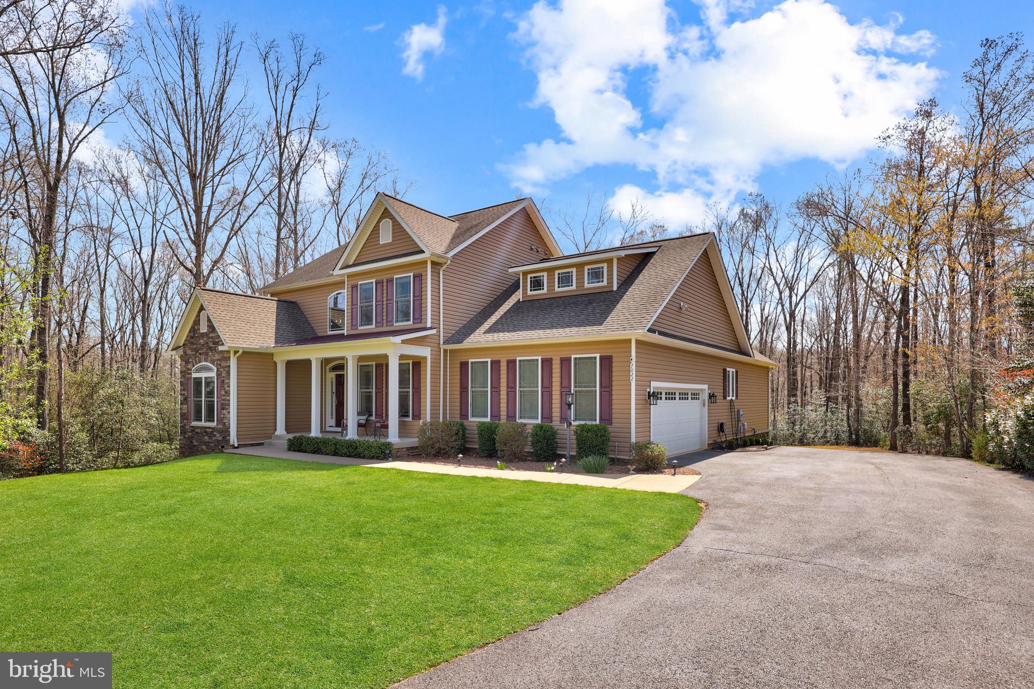 RIVER GLEN - Residential