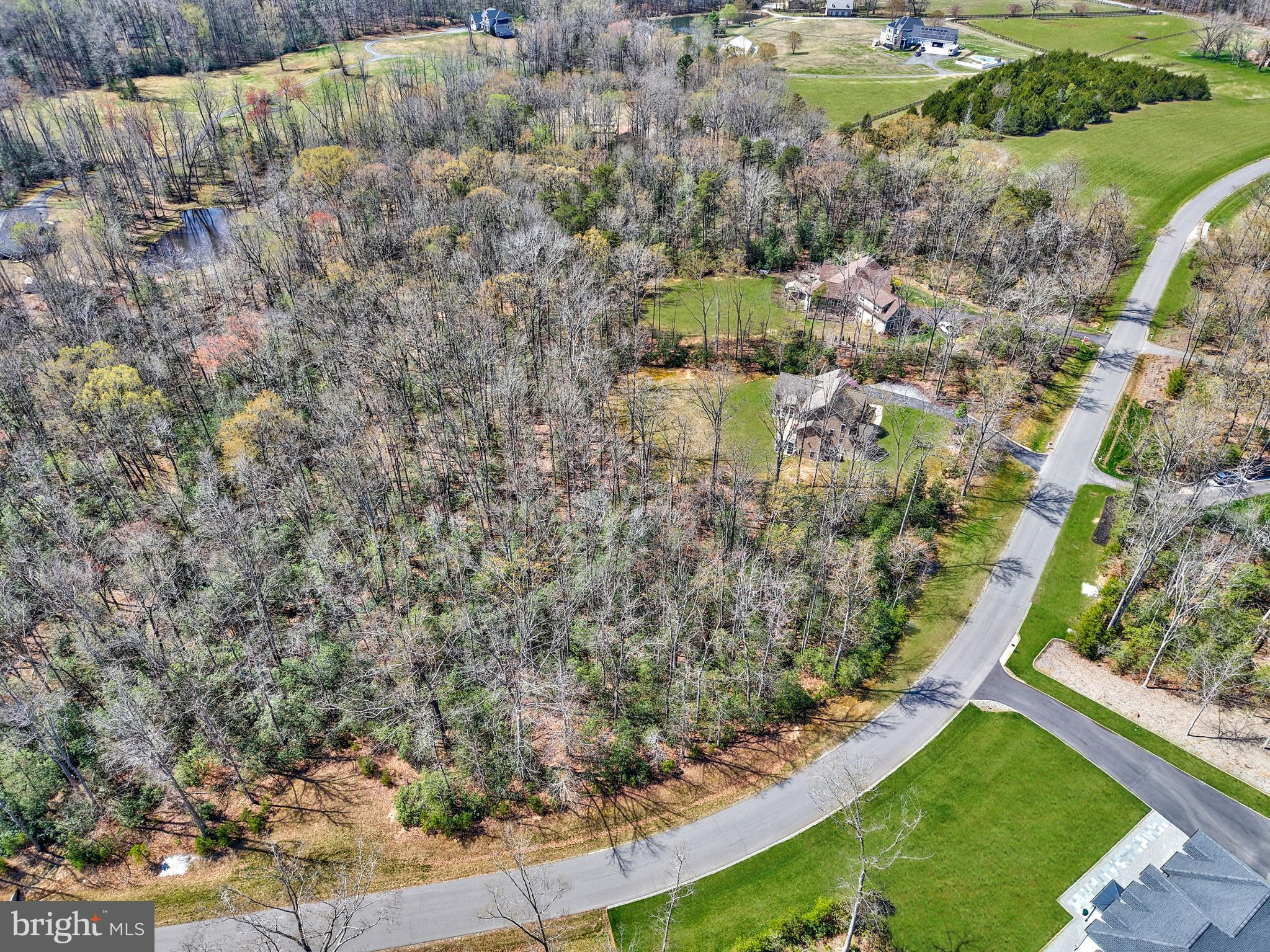 RIVER GLEN - Residential