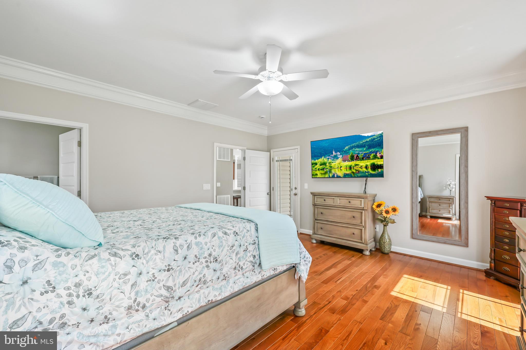 RIVER GLEN - Residential