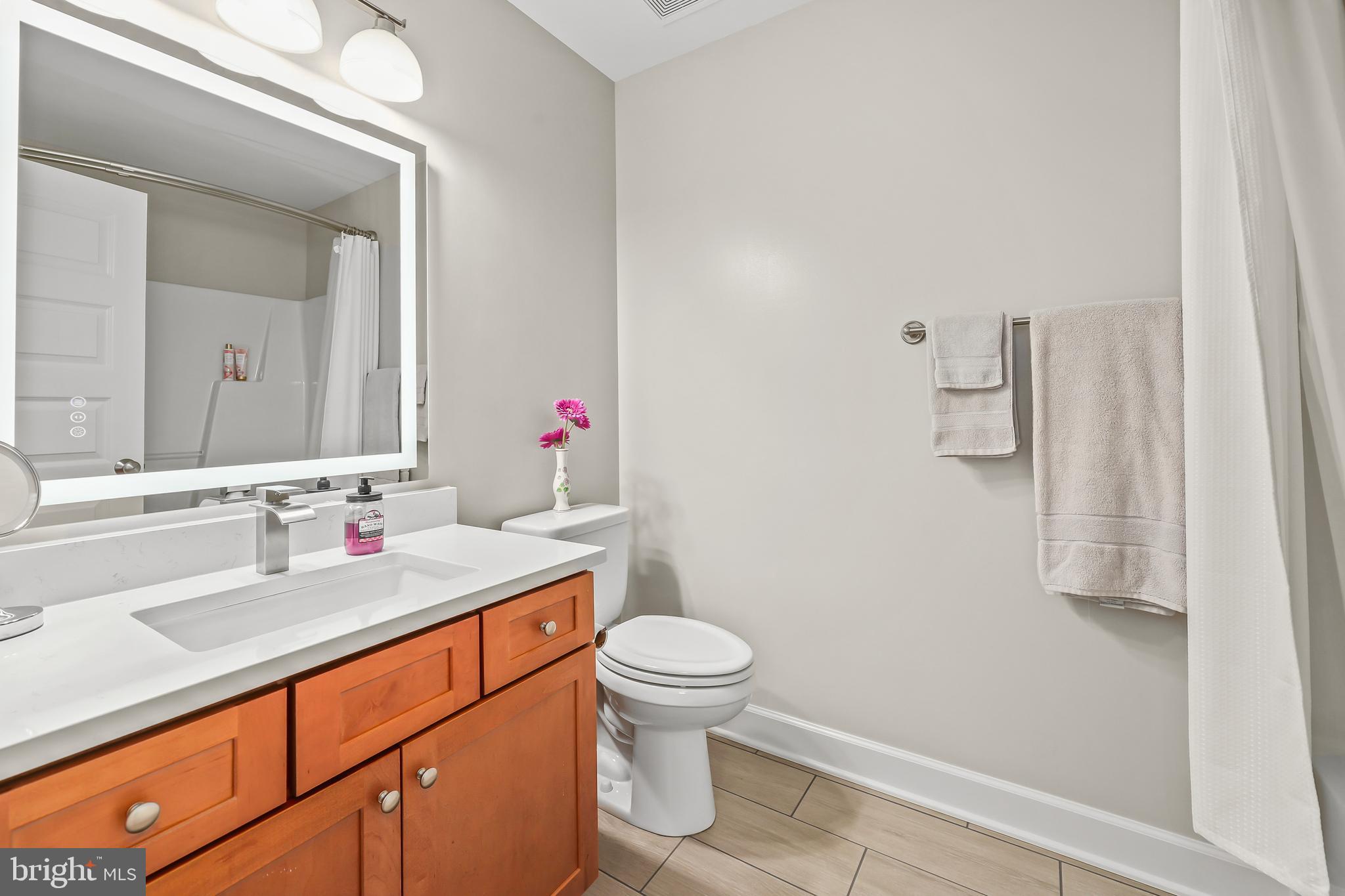 RIVER GLEN - Residential