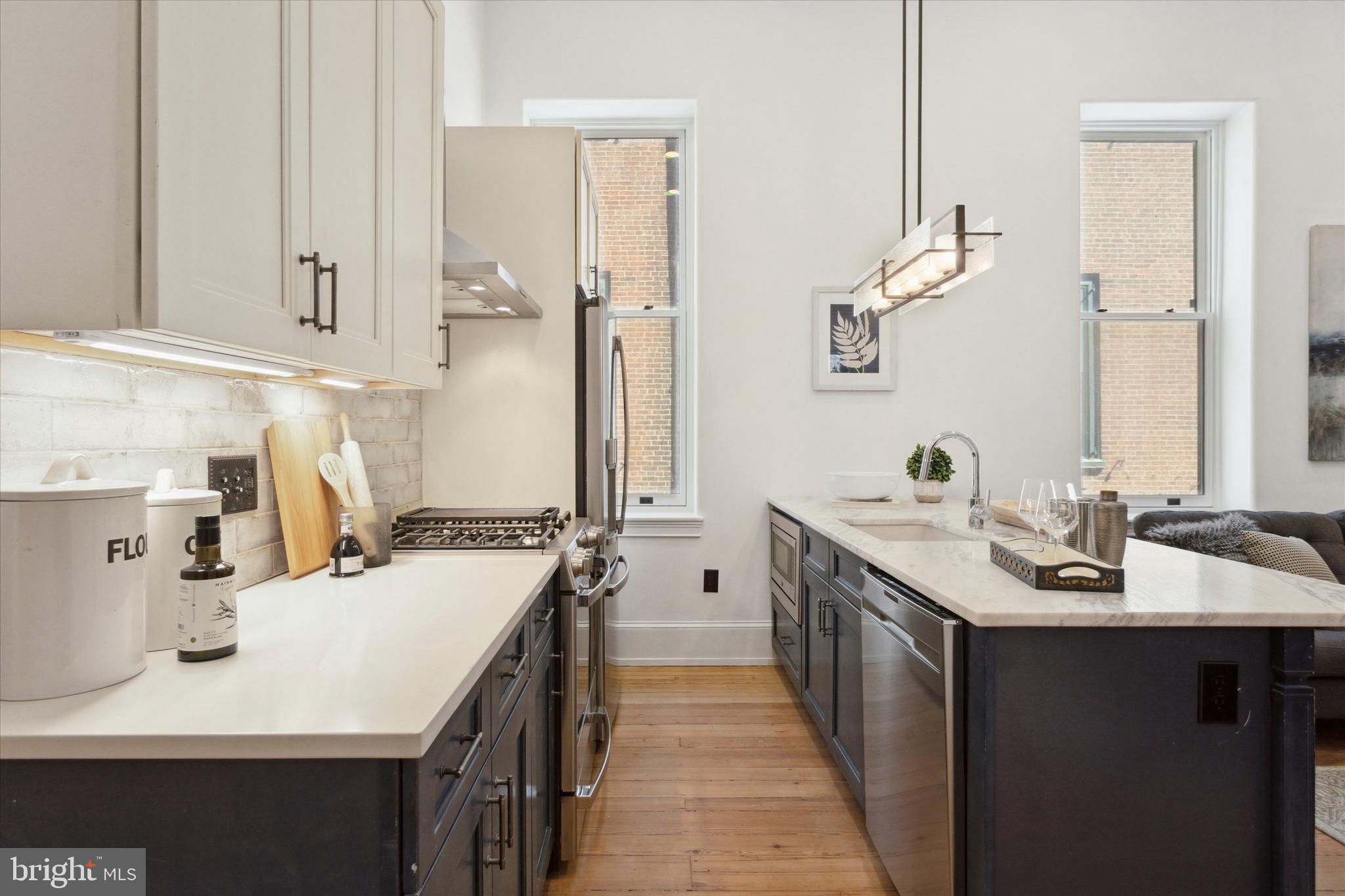 RITTENHOUSE SQUARE - Residential