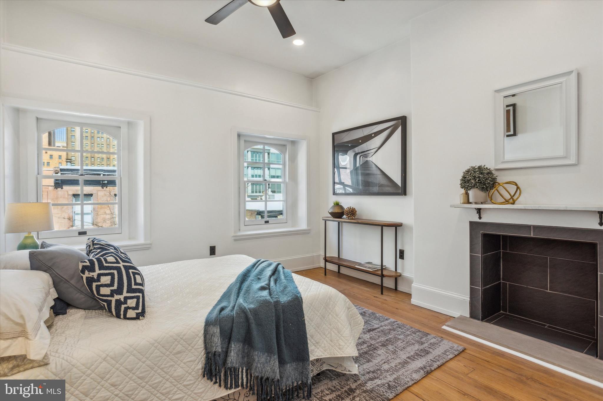 RITTENHOUSE SQUARE - Residential