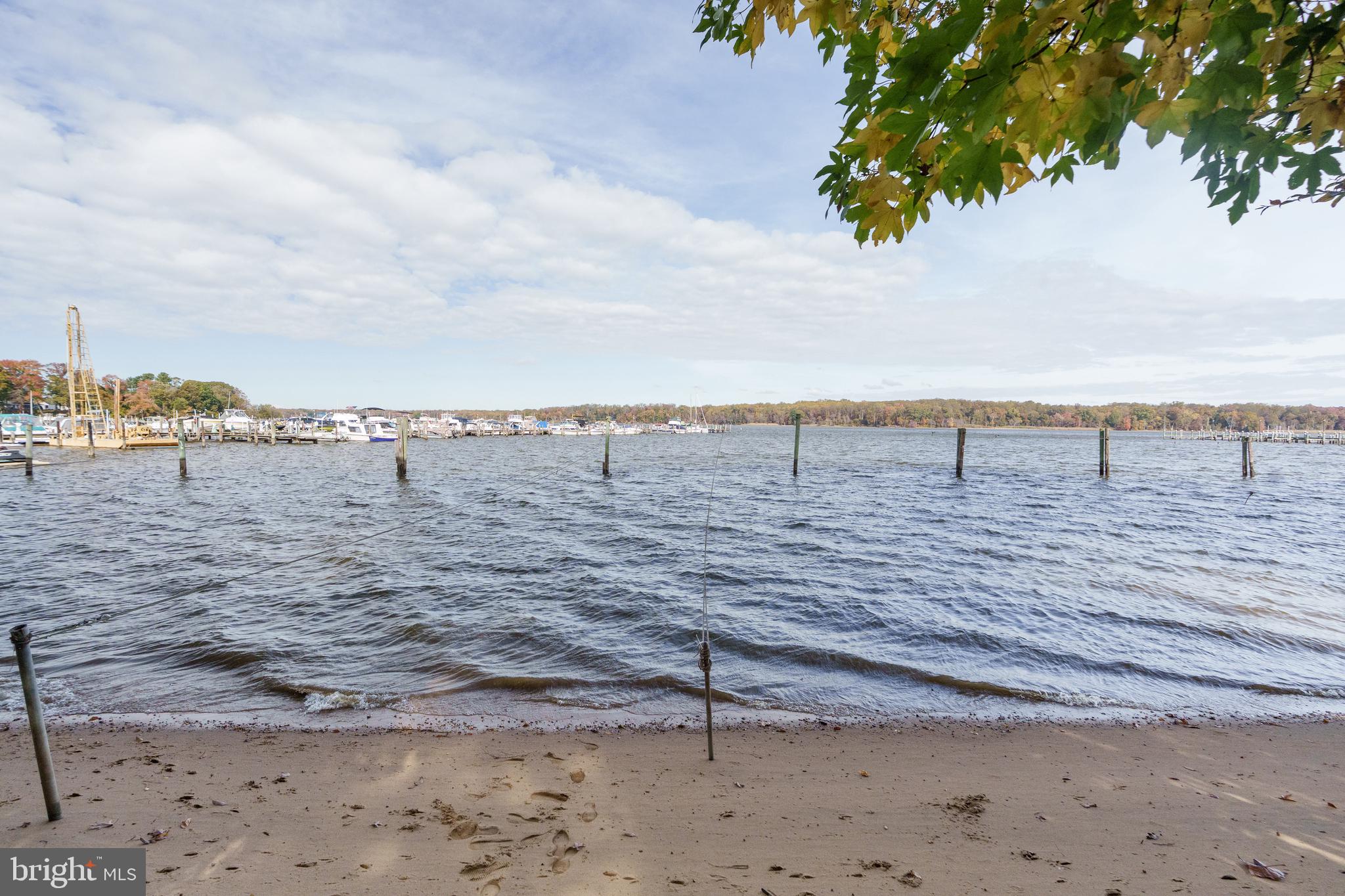 HACKS POINT - Residential