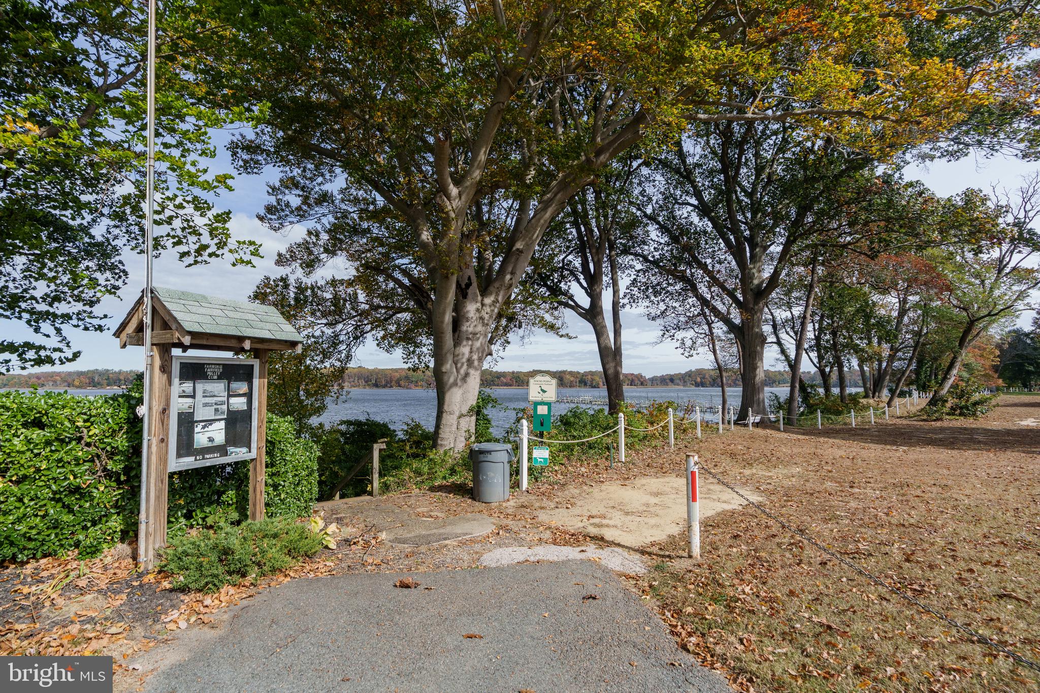 HACKS POINT - Residential