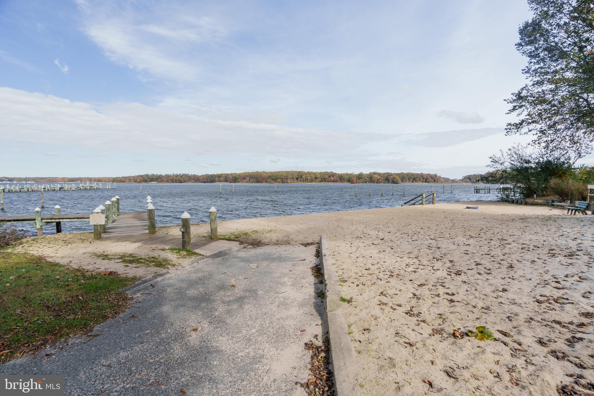 HACKS POINT - Residential