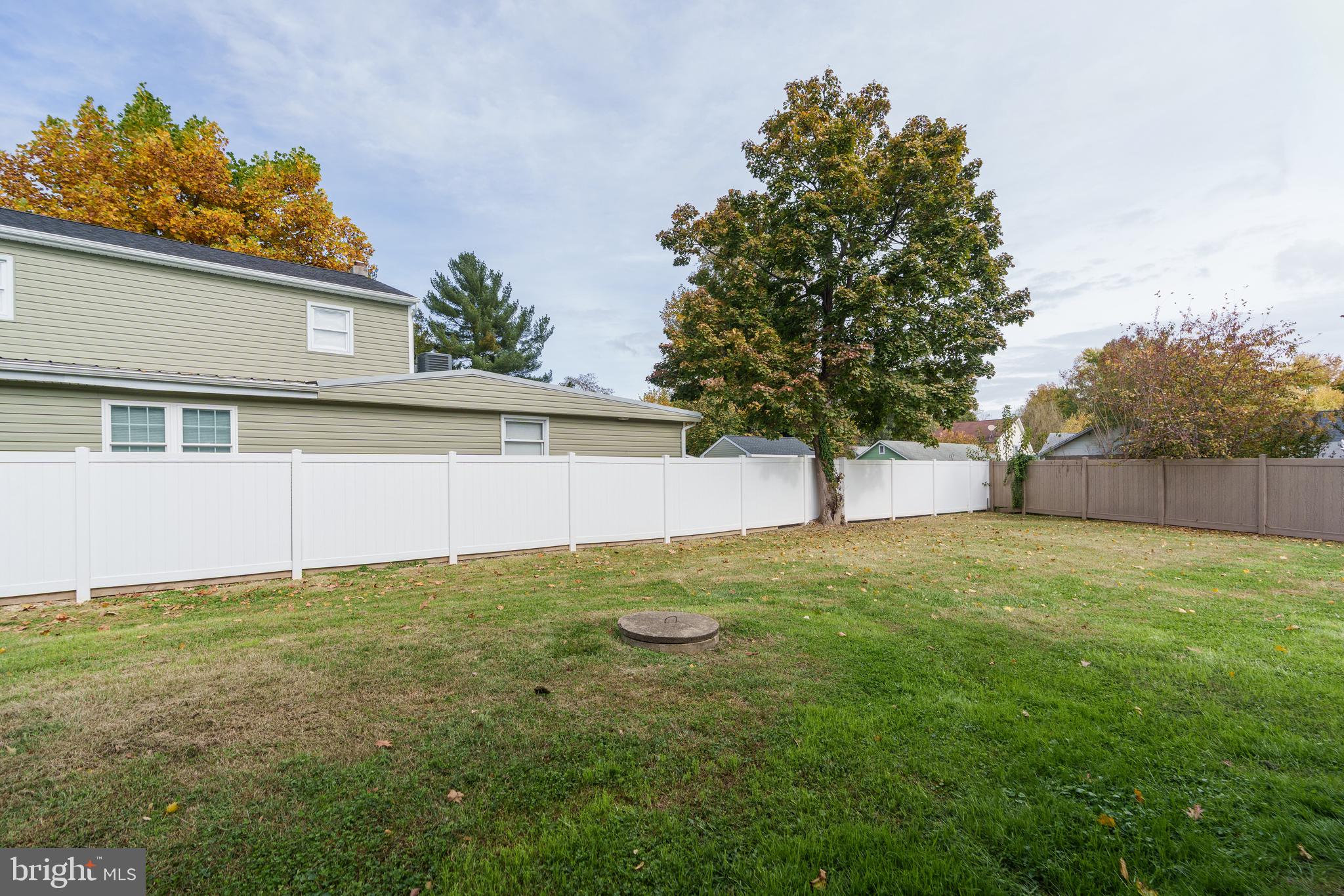 HACKS POINT - Residential