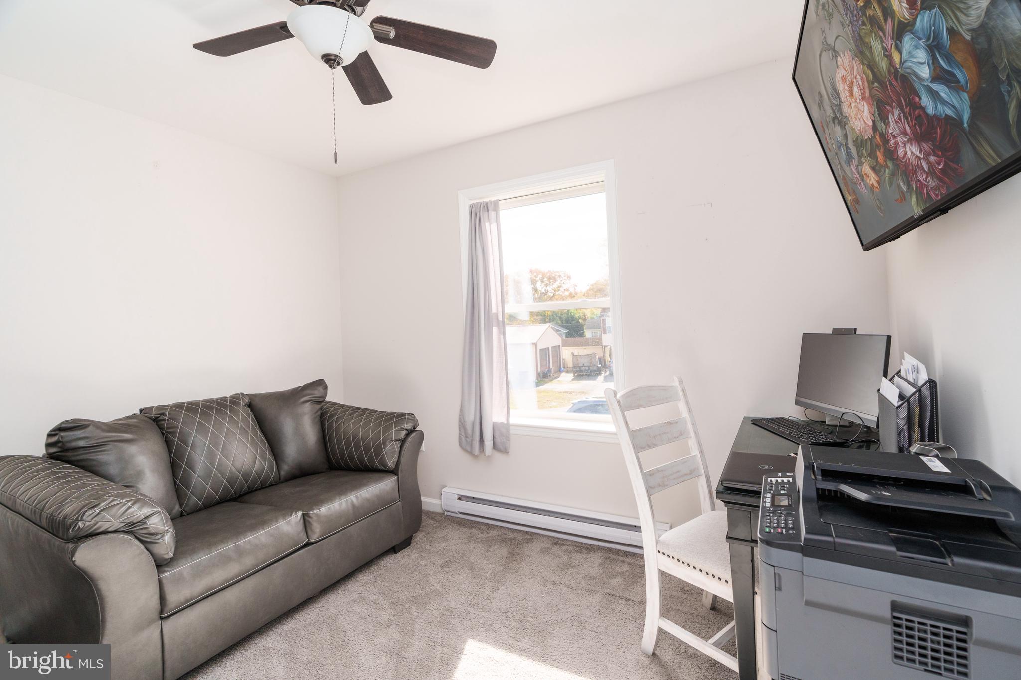 HACKS POINT - Residential