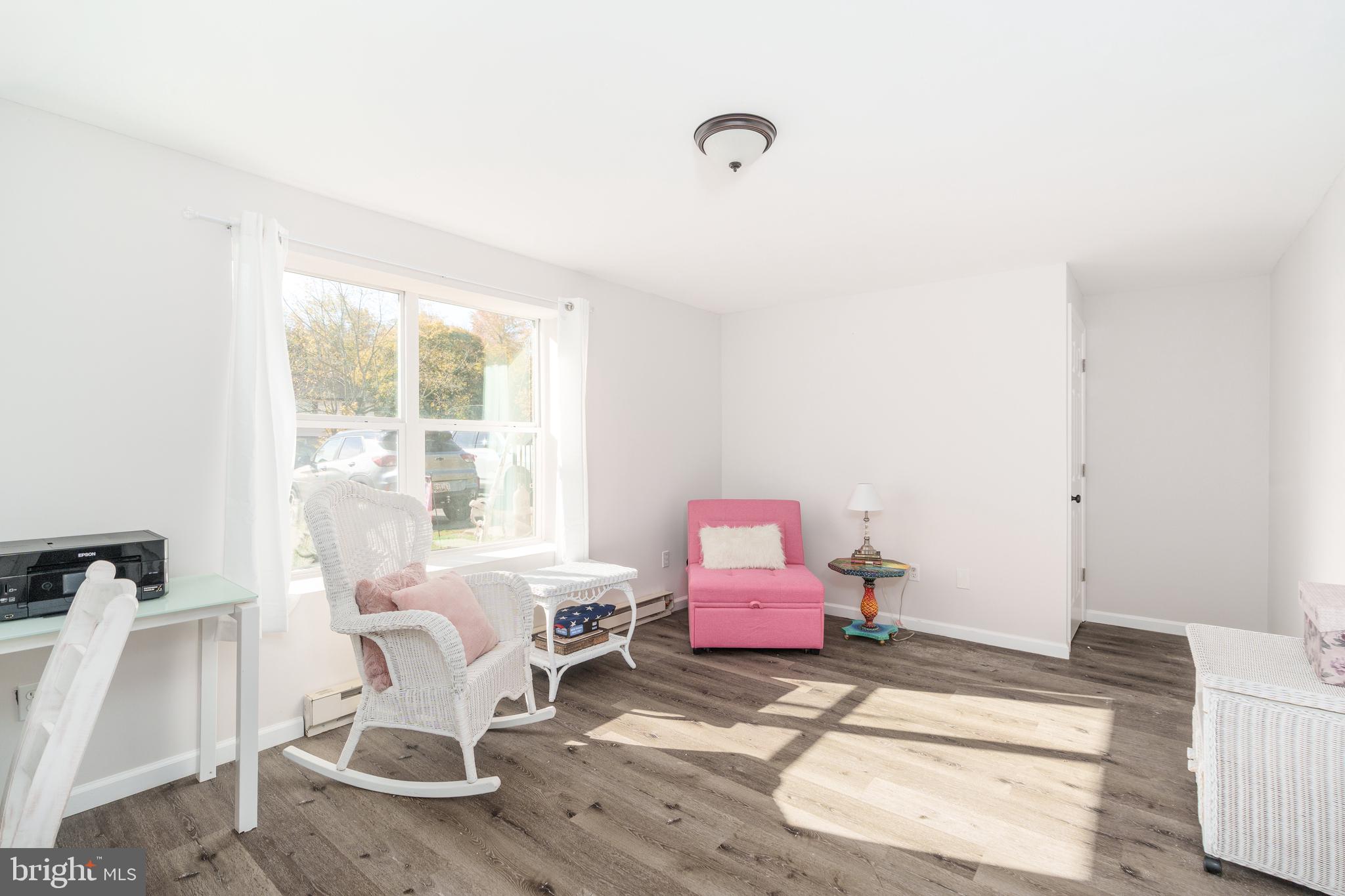 HACKS POINT - Residential