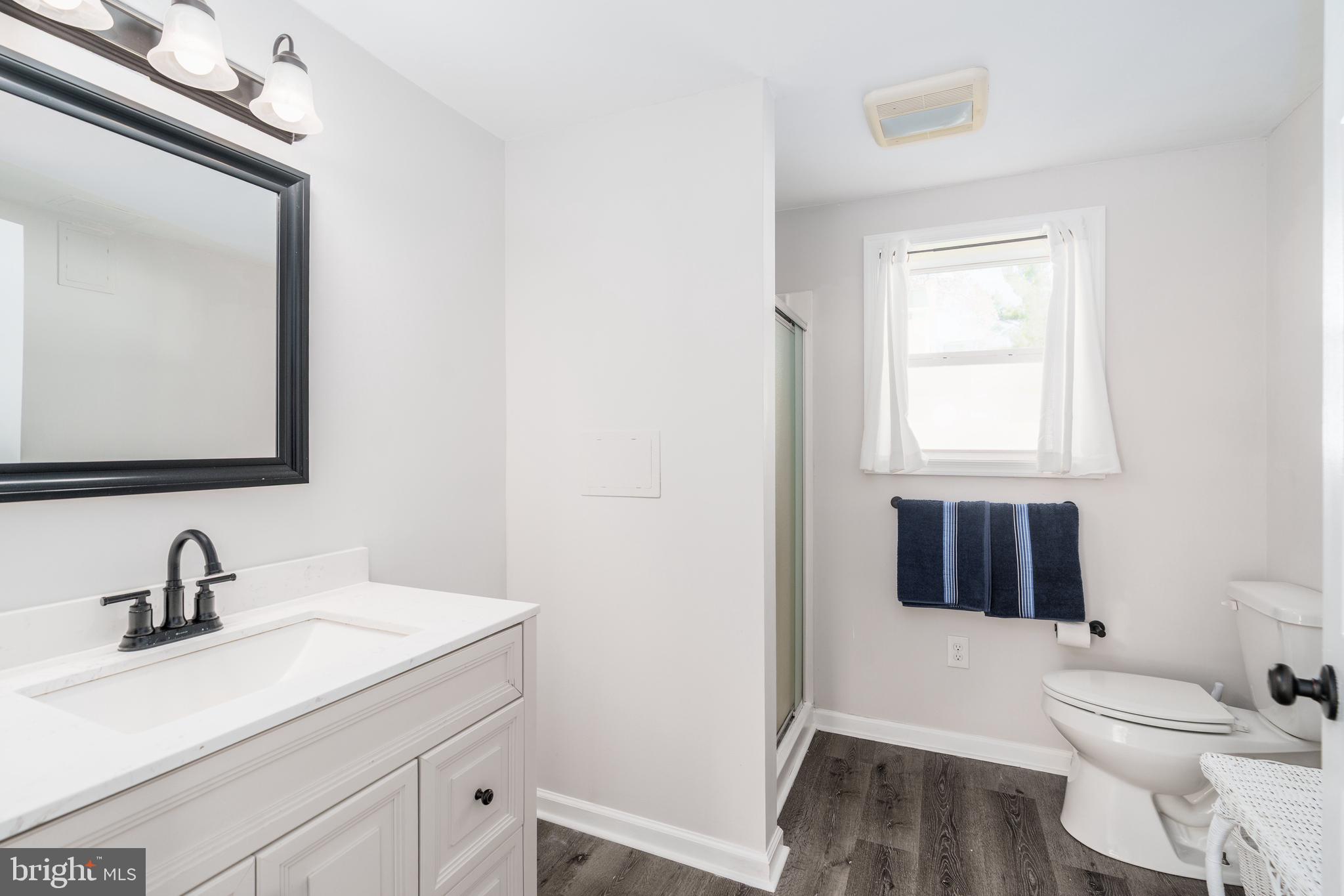 HACKS POINT - Residential