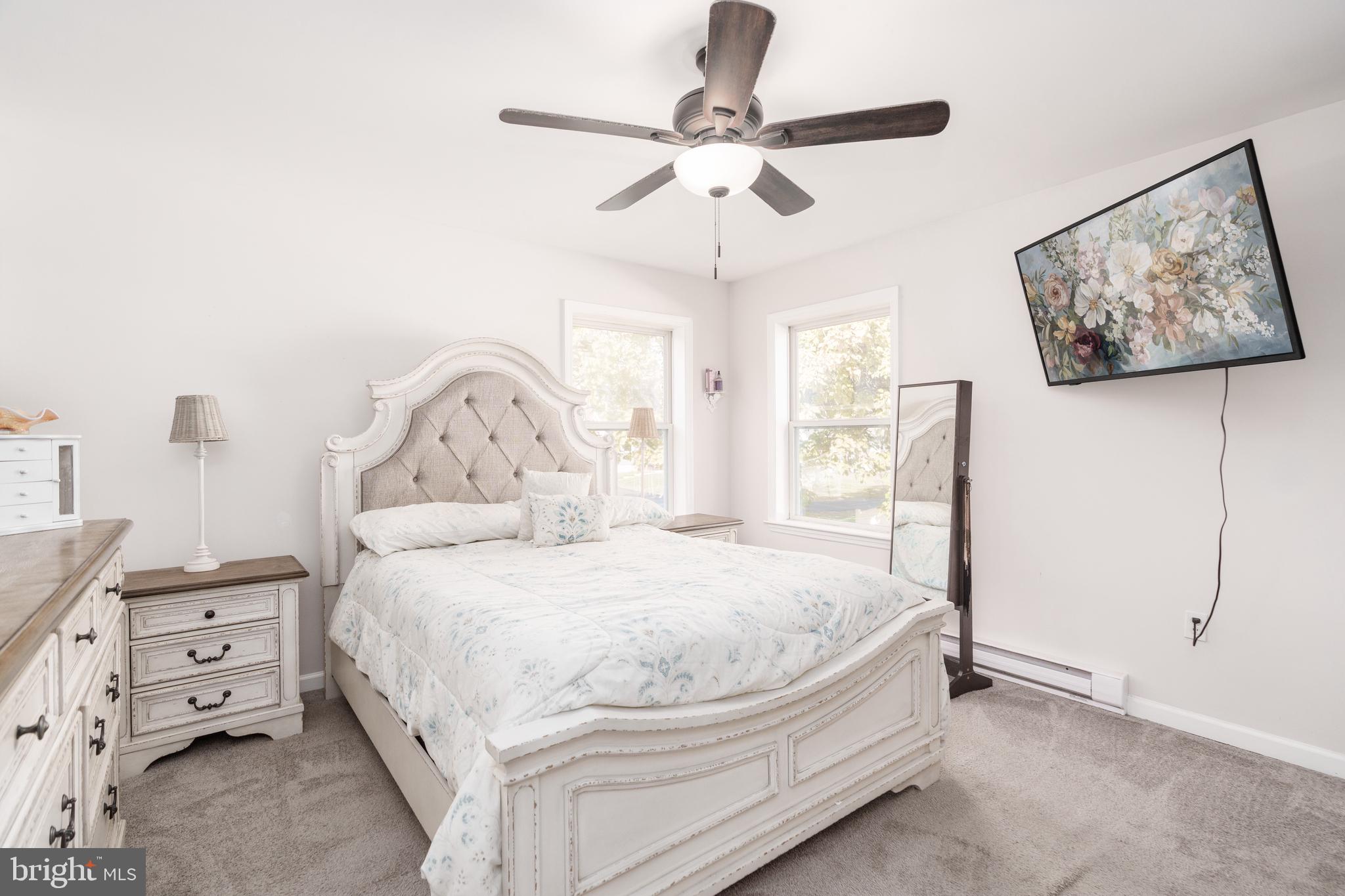 HACKS POINT - Residential