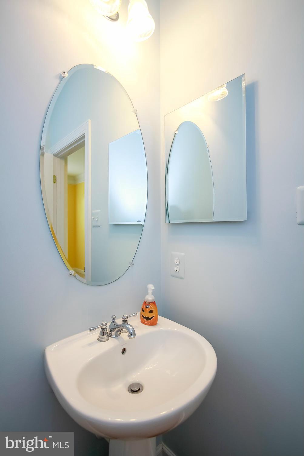 SOUTHDOWN SHORES - Residential