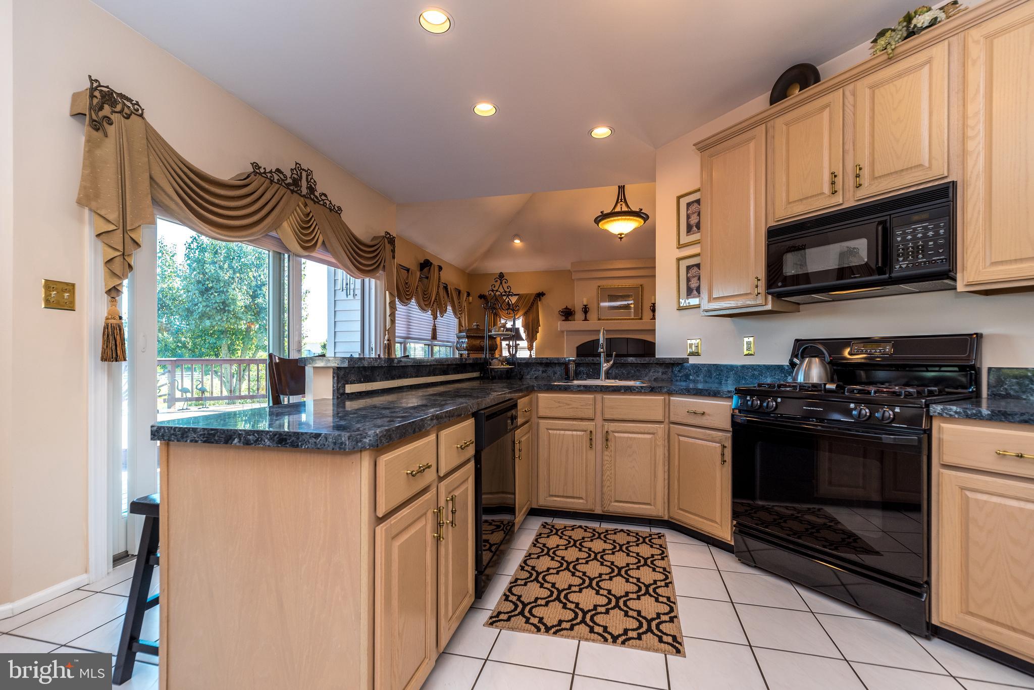 WOODFIELD ESTATES - Residential
