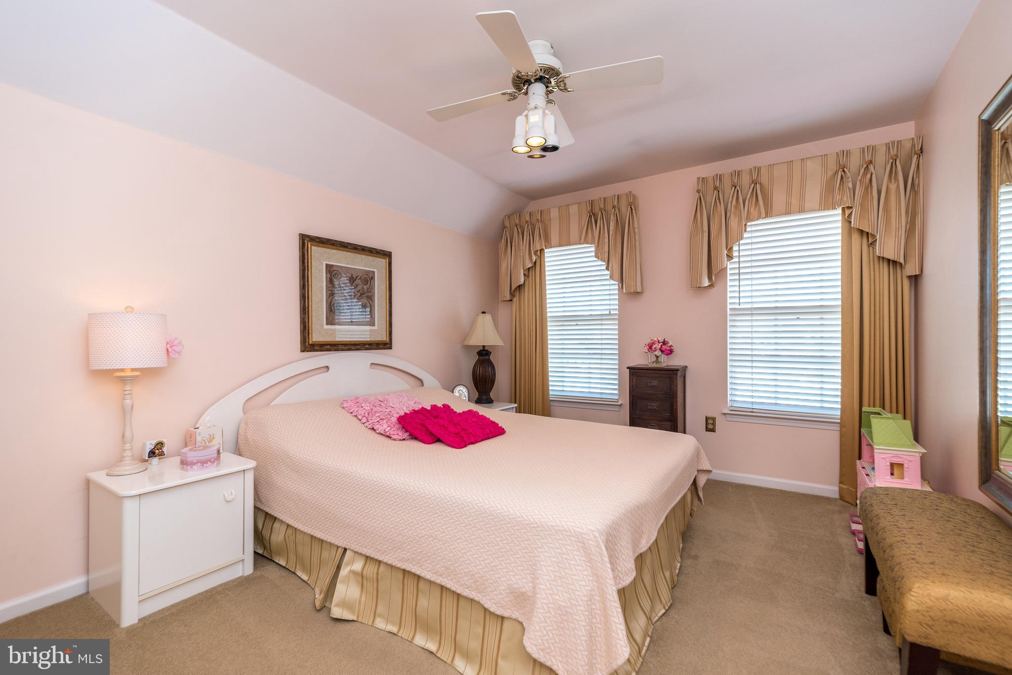 WOODFIELD ESTATES - Residential