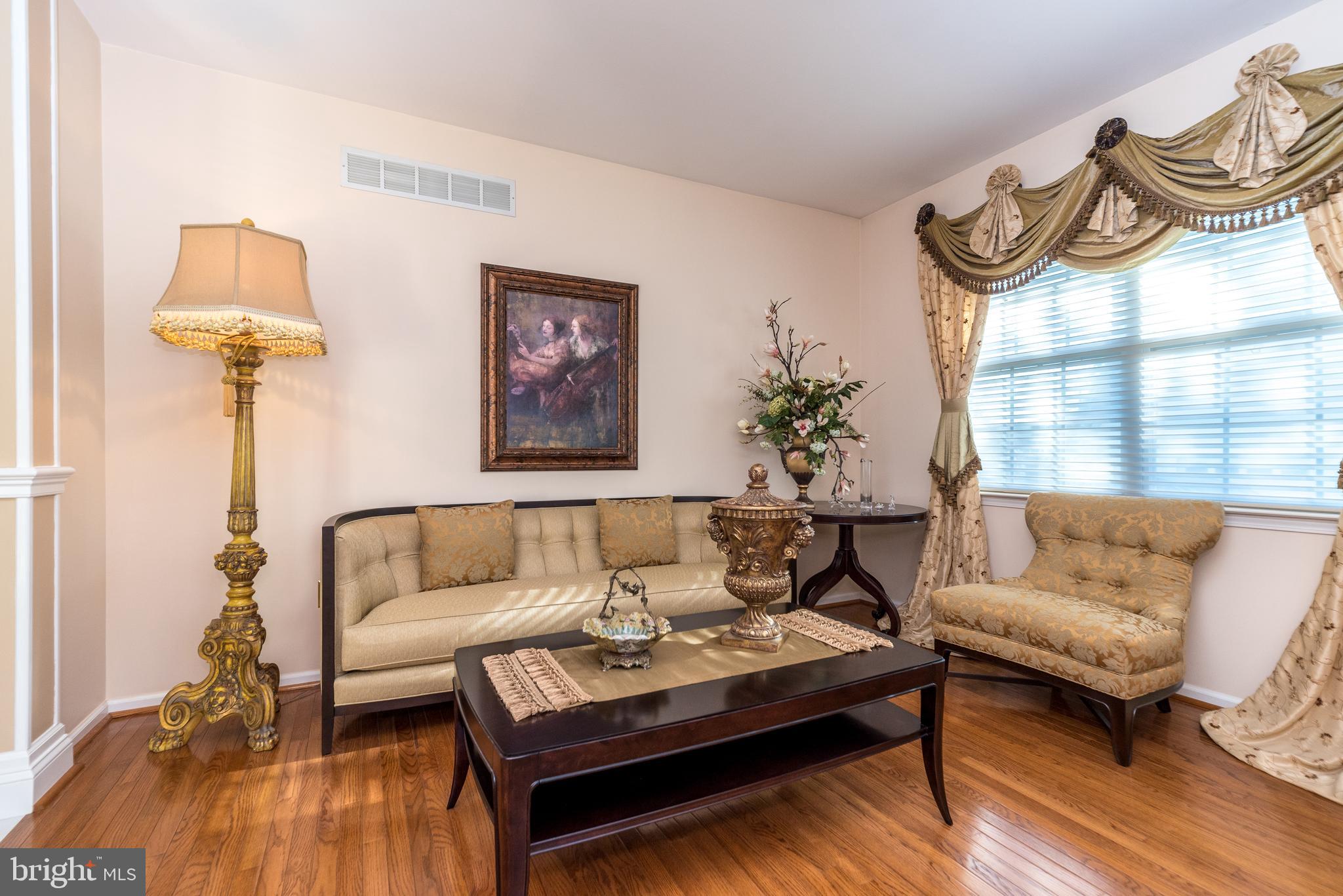 WOODFIELD ESTATES - Residential
