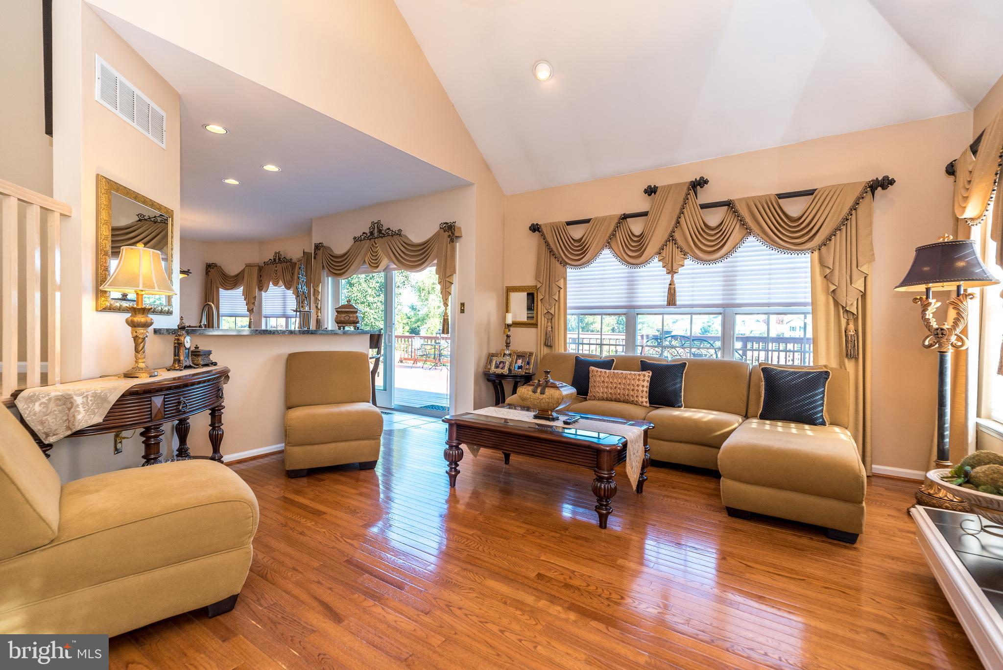 WOODFIELD ESTATES - Residential