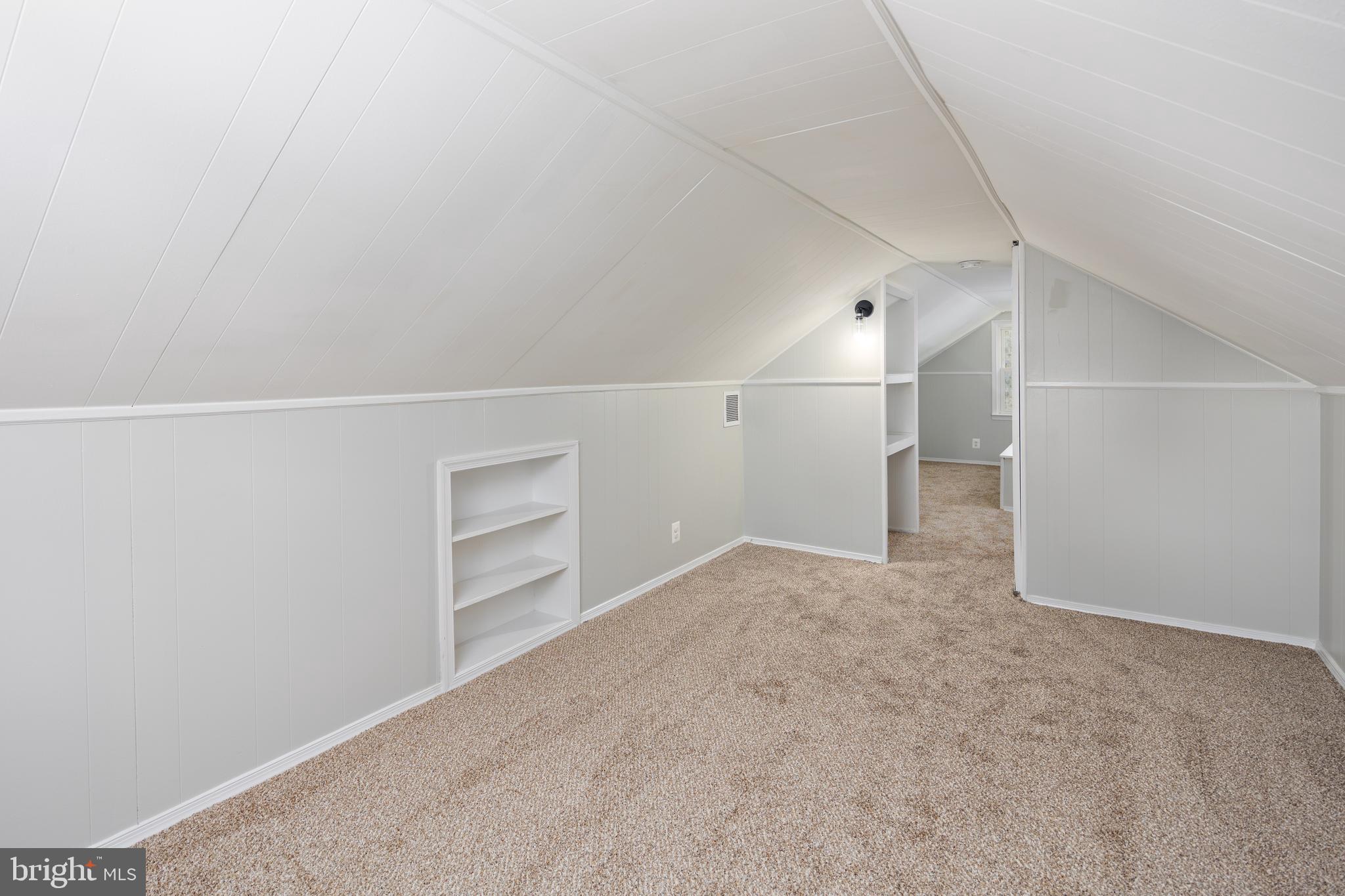 OVERLEA - Residential