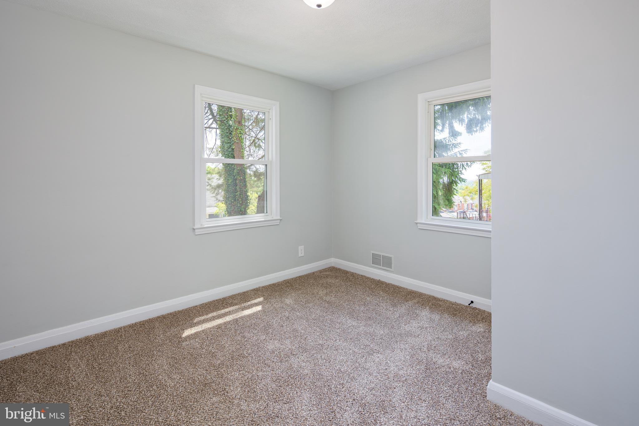 OVERLEA - Residential