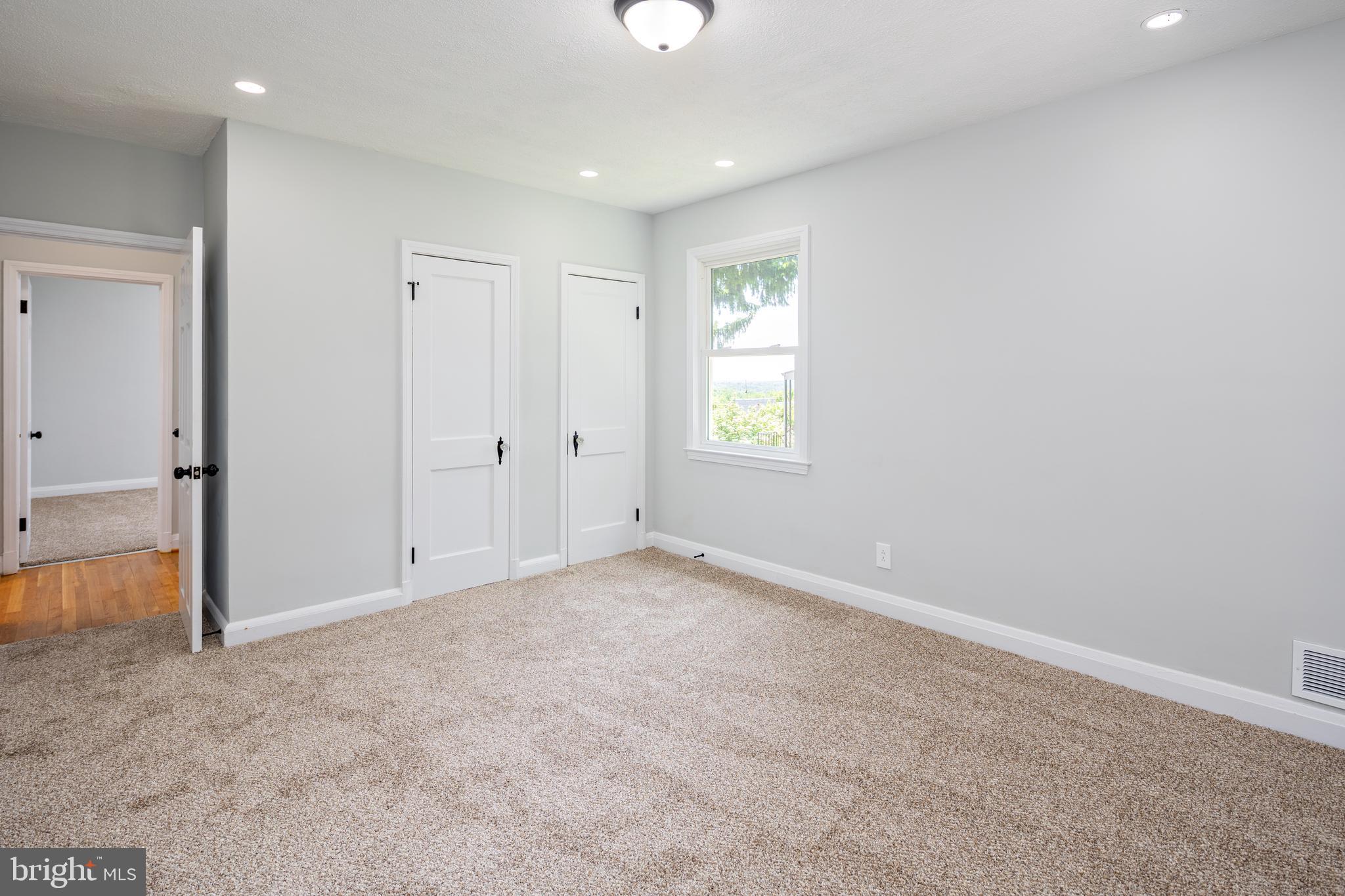 OVERLEA - Residential