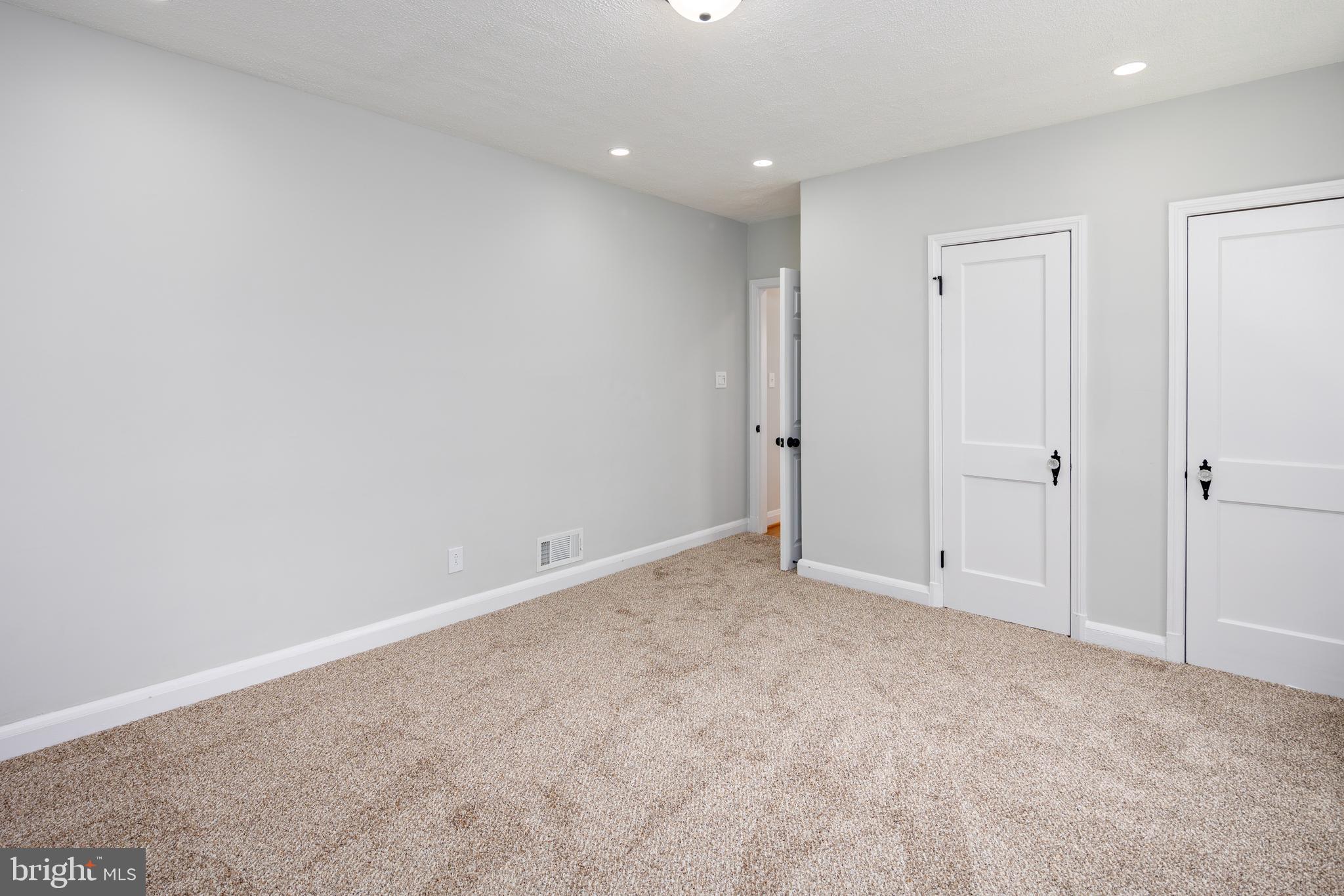 OVERLEA - Residential