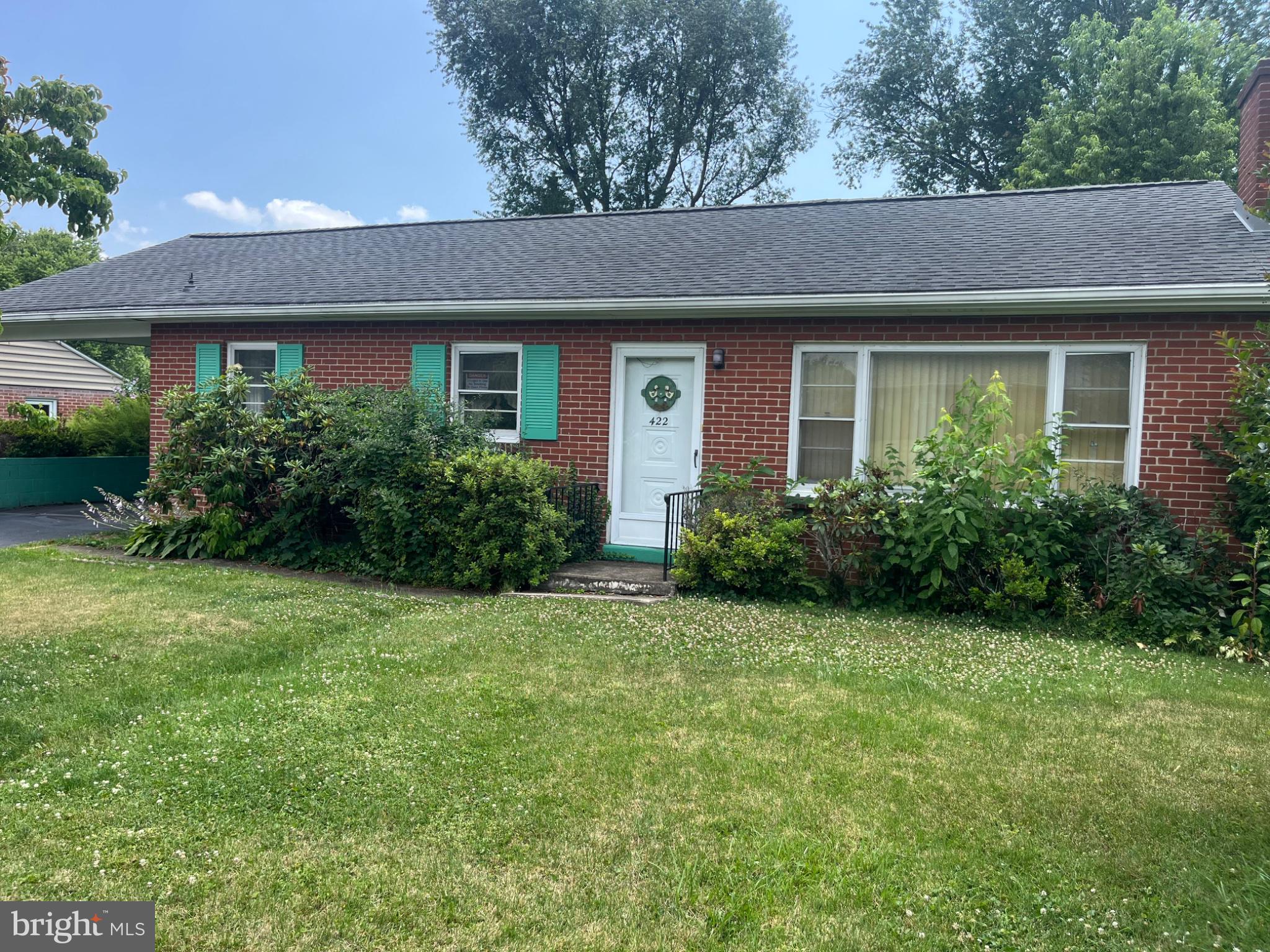 422 REDWOOD DRIVE