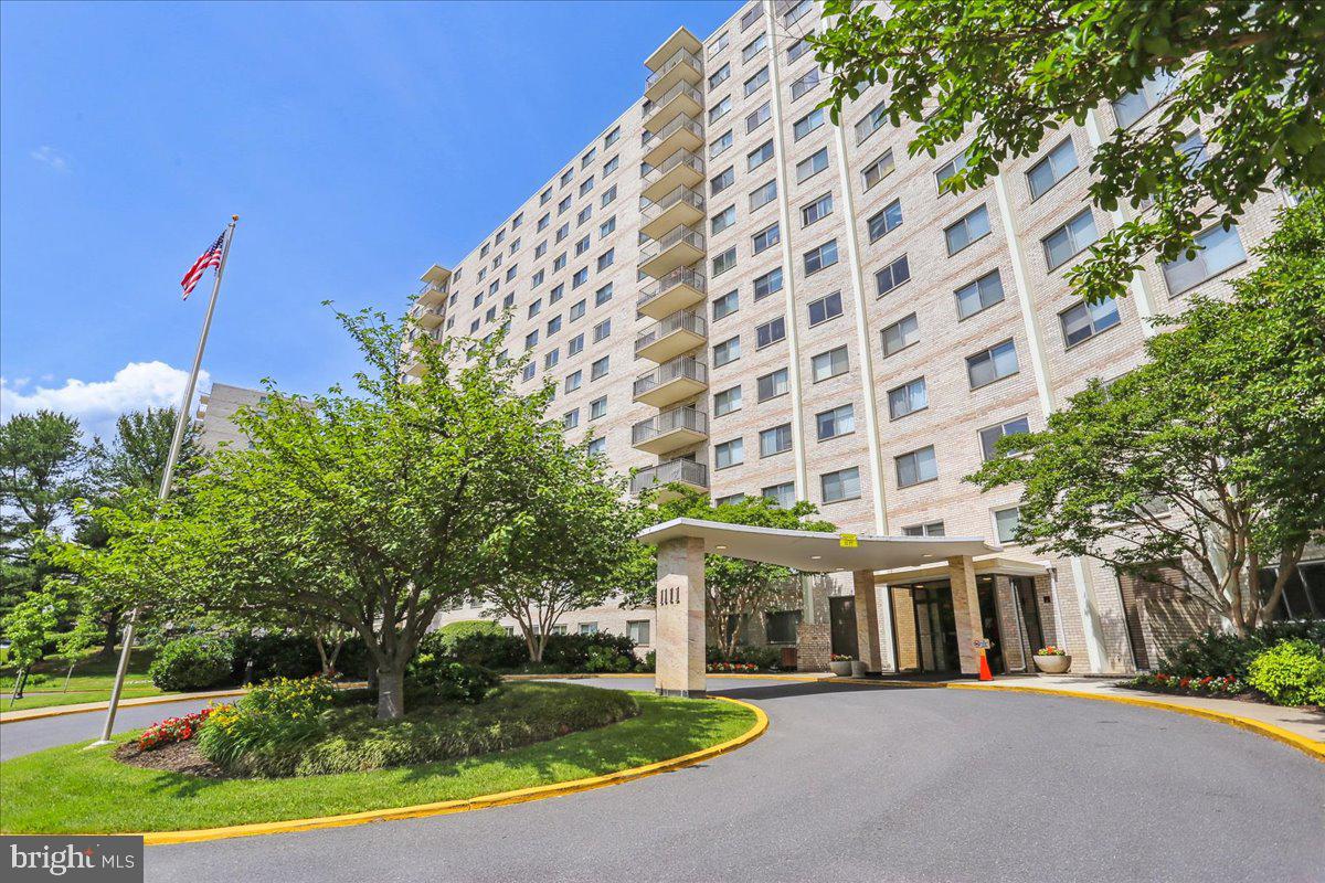 1121 UNIVERSITY BOULEVARD W 1111-B