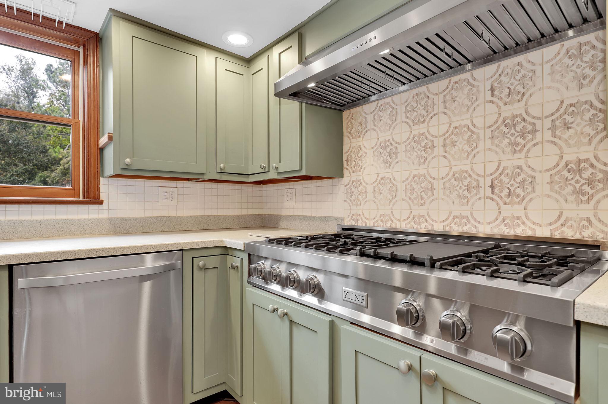 15211 BAUGHMAN DRIVE