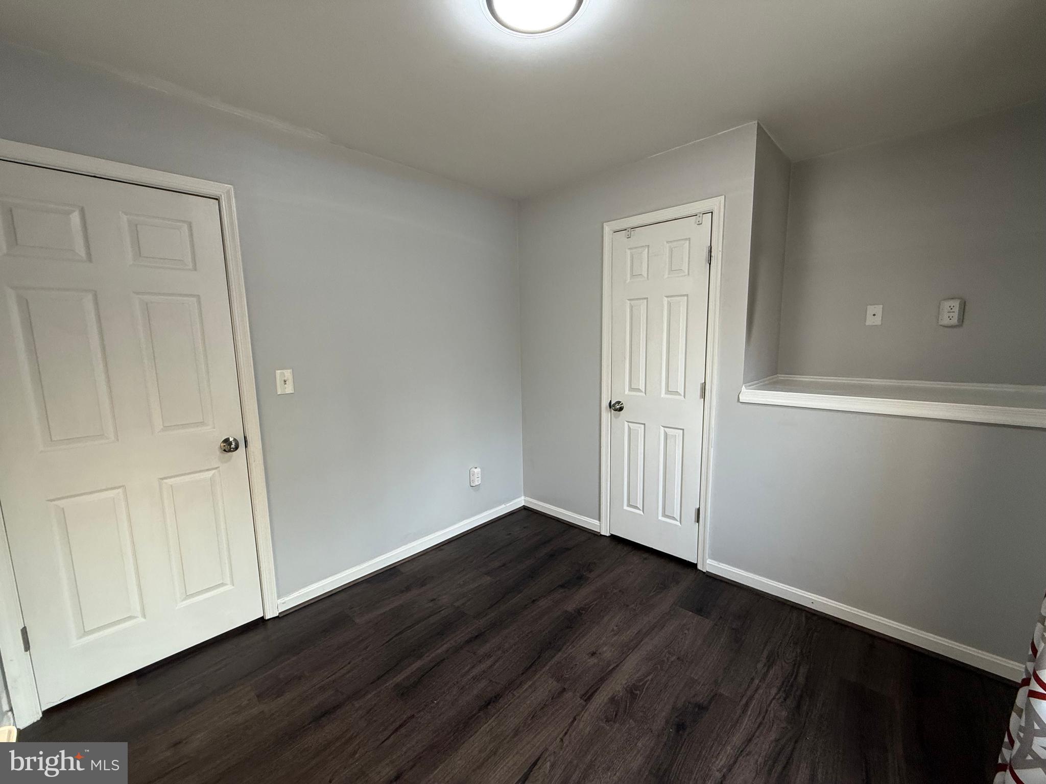 SURRY WOODS - Residential Lease