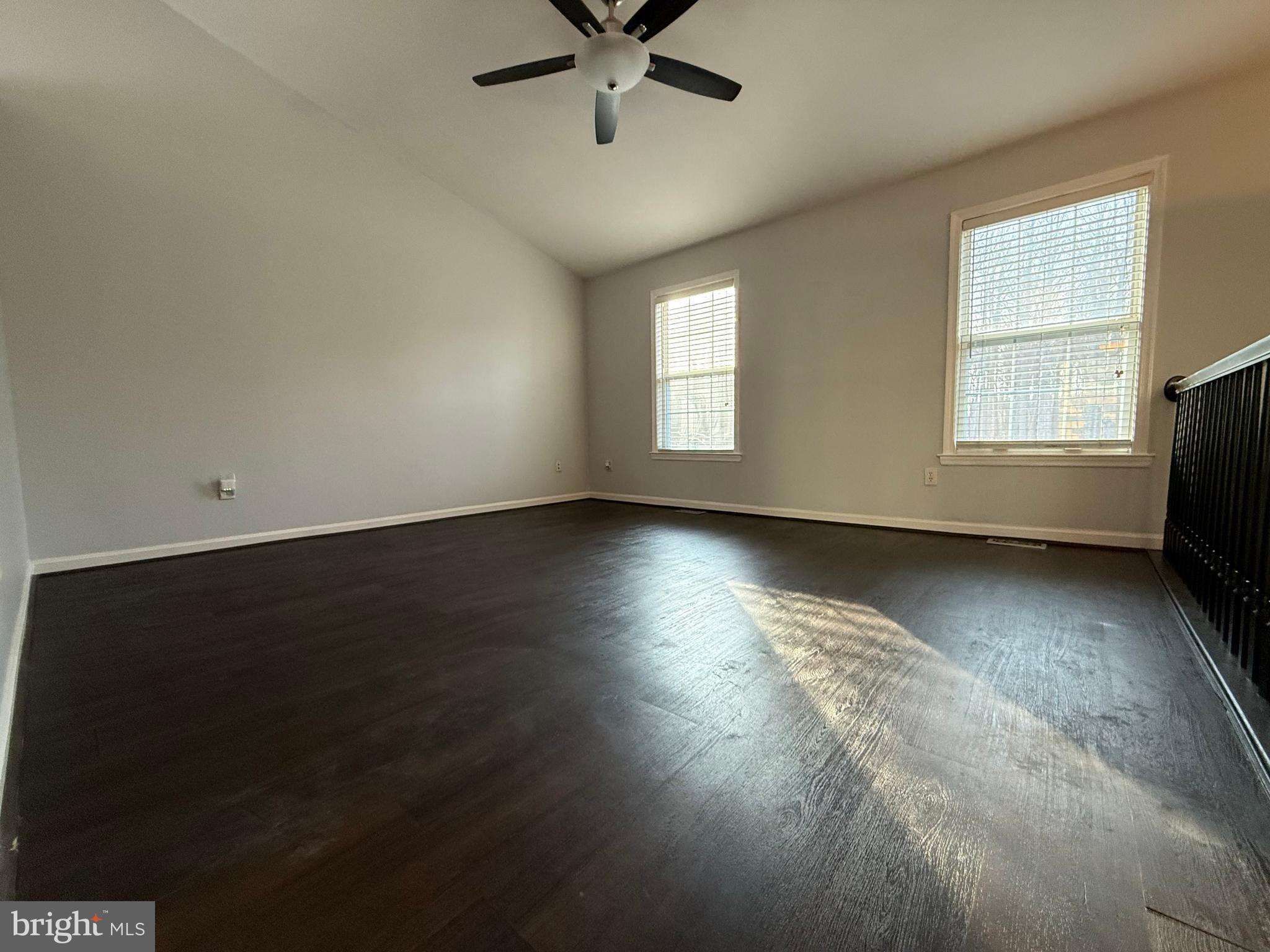 SURRY WOODS - Residential Lease