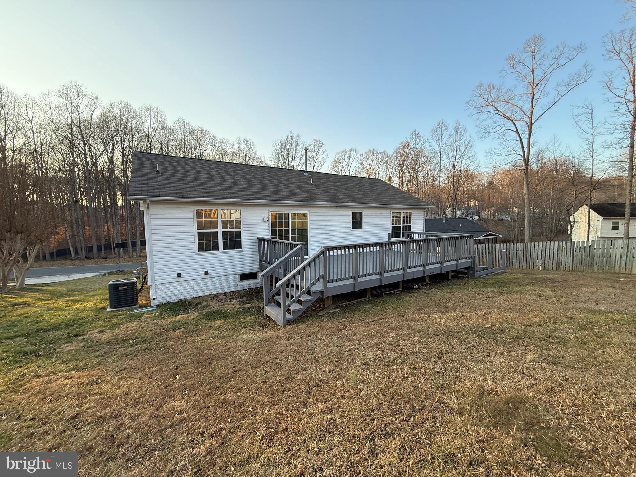 SURRY WOODS - Residential Lease