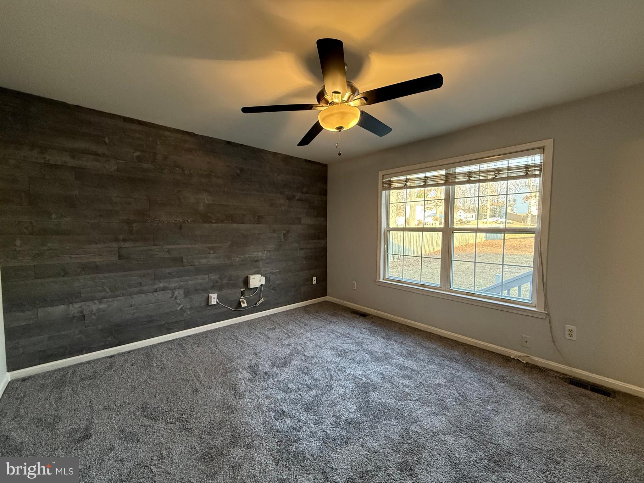 SURRY WOODS - Residential Lease