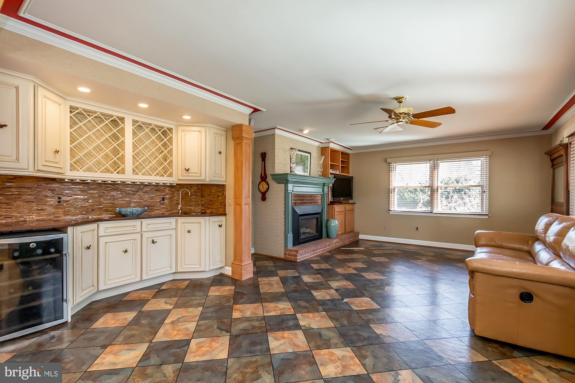 GLEN ARM - Residential Lease