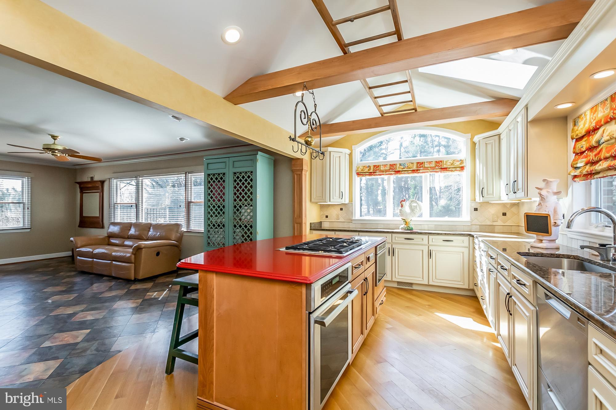 GLEN ARM - Residential Lease