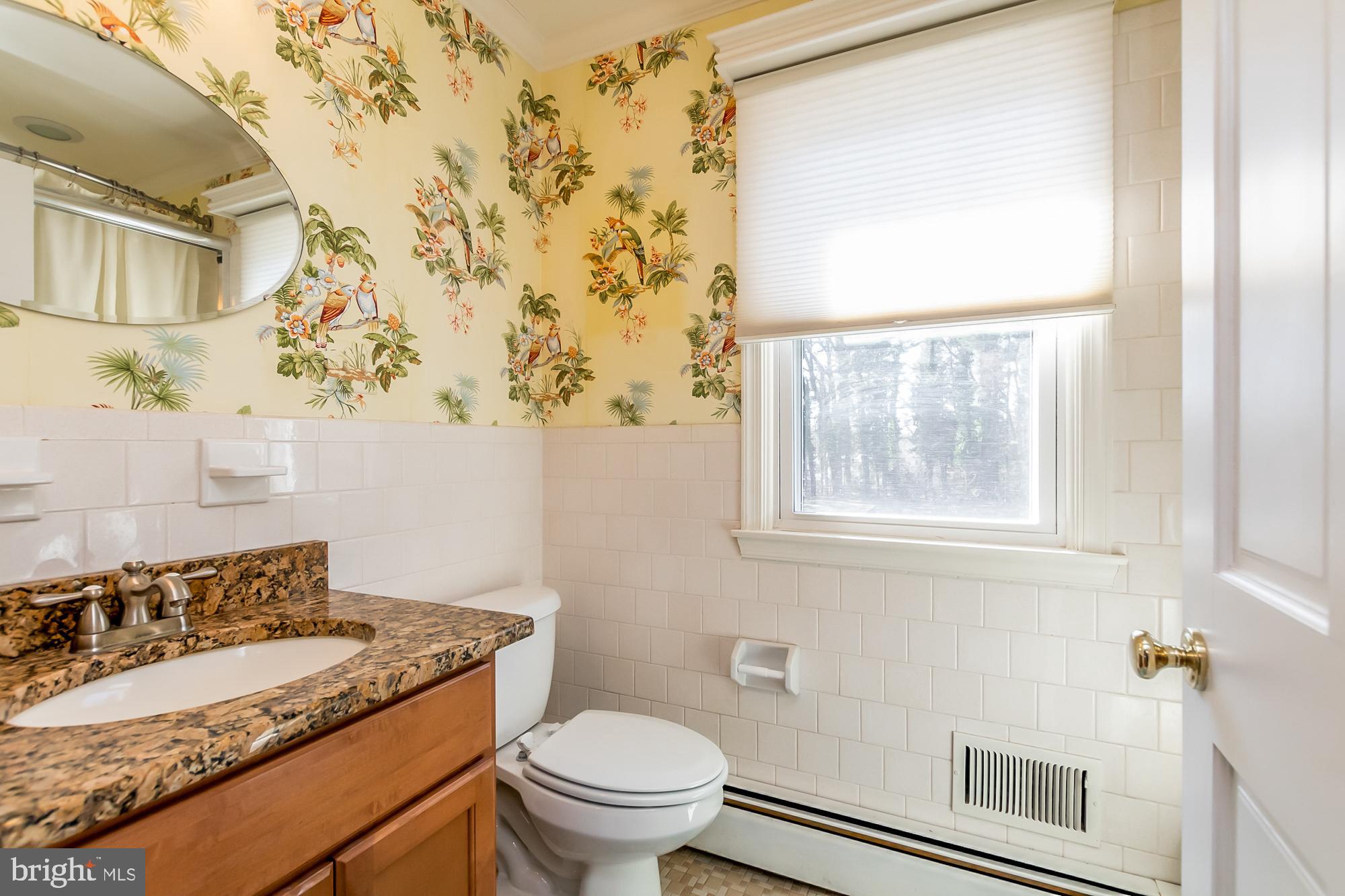 GLEN ARM - Residential Lease