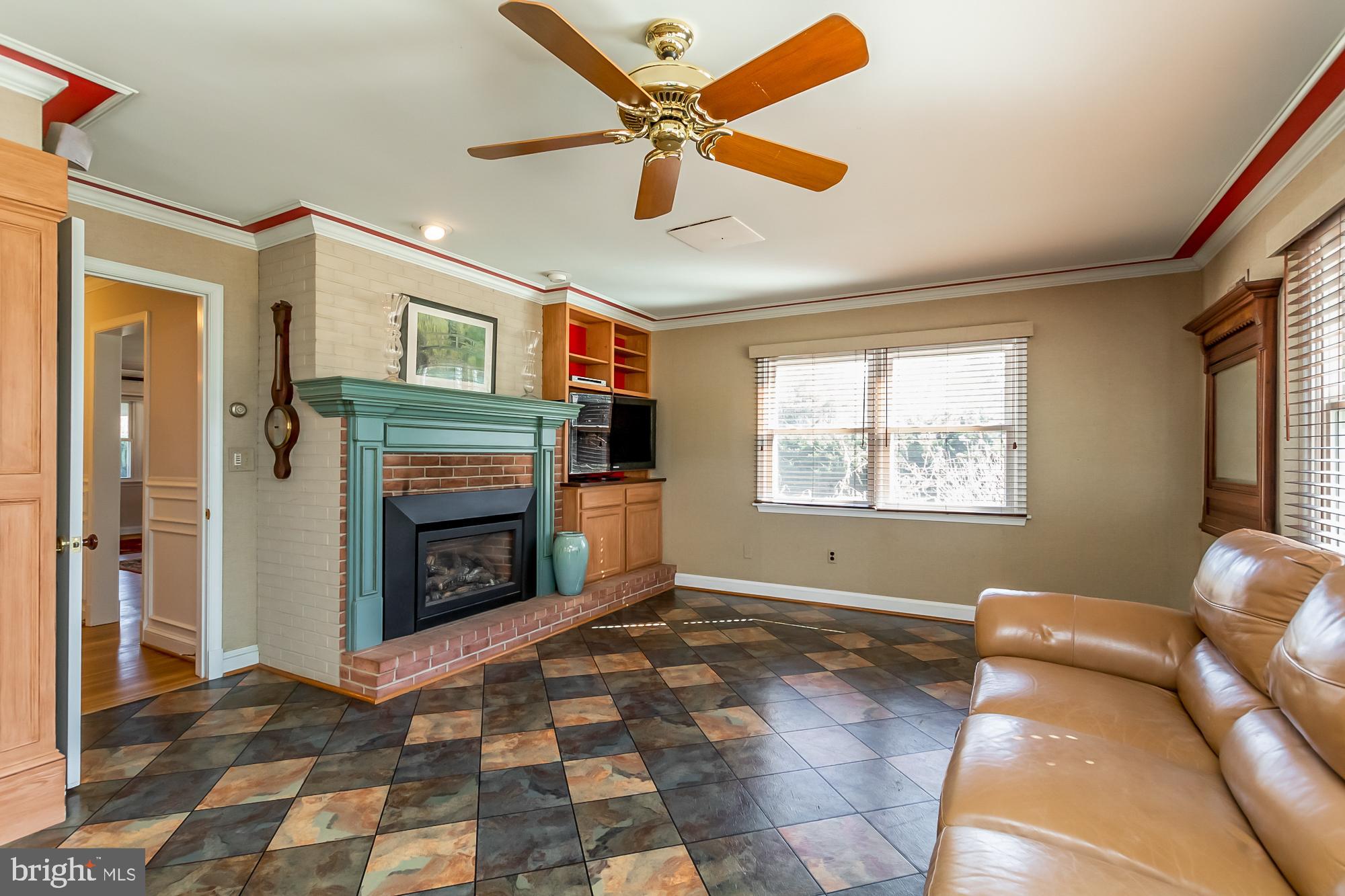 GLEN ARM - Residential Lease