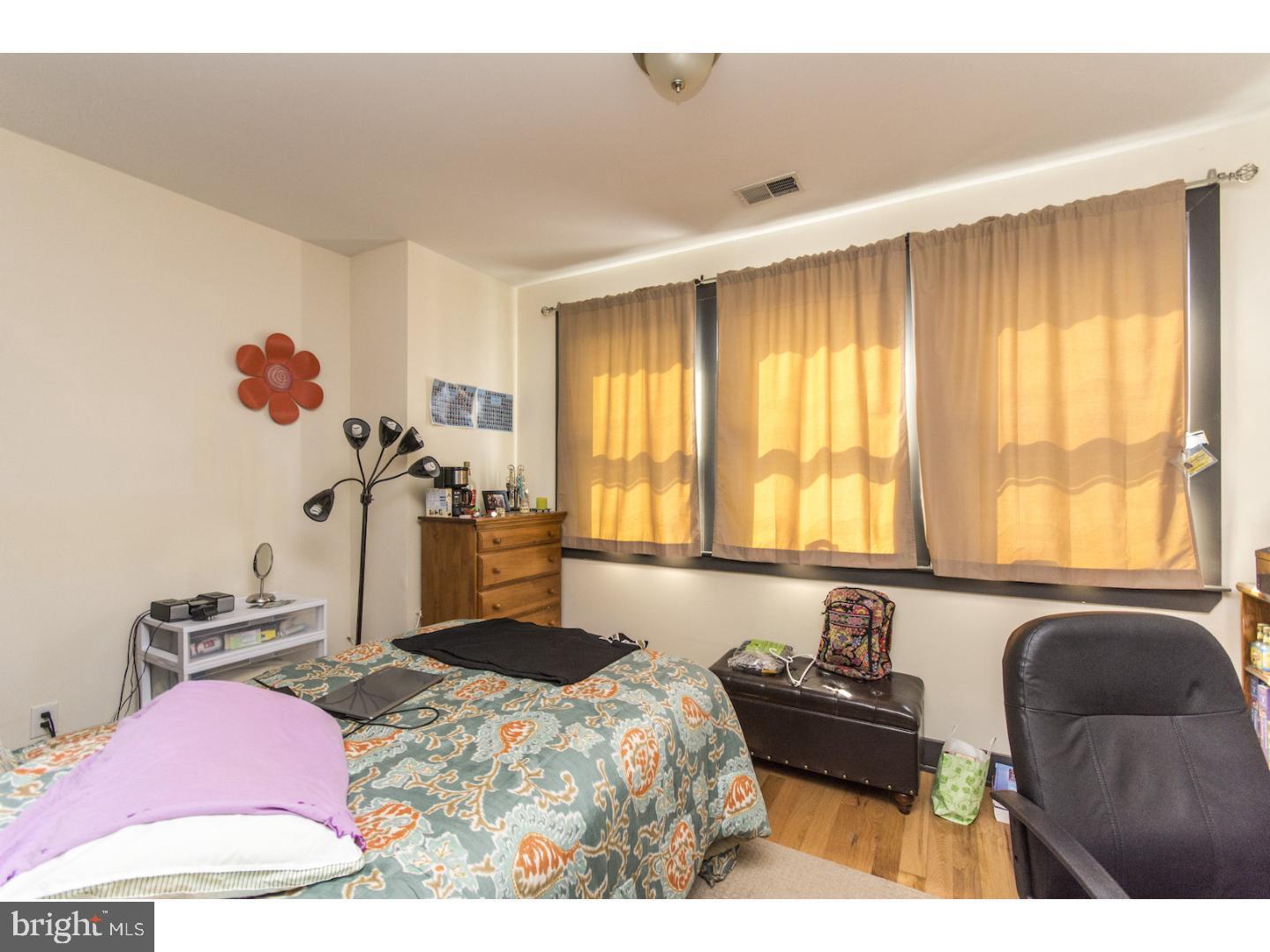 TEMPLE UNIVERSITY - Residential Lease
