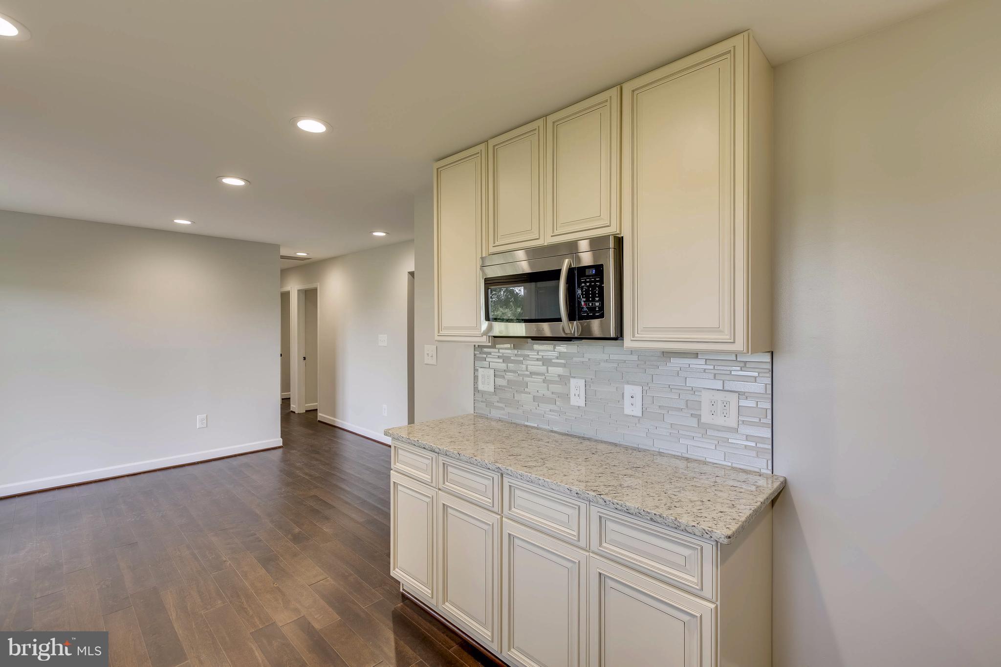 BARNESVILLE OUTSIDE - Residential