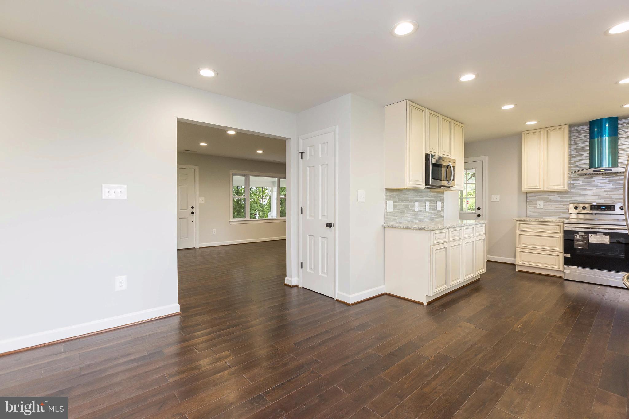 BARNESVILLE OUTSIDE - Residential