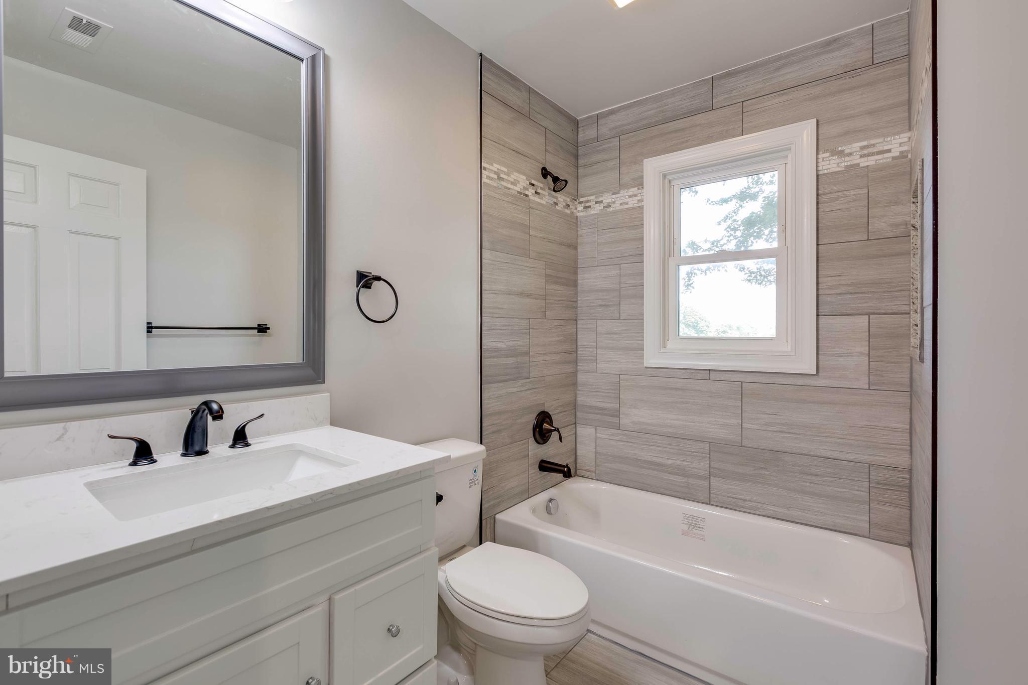 BARNESVILLE OUTSIDE - Residential