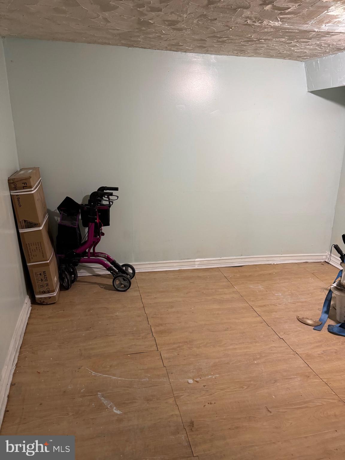 EASTWICK - Residential