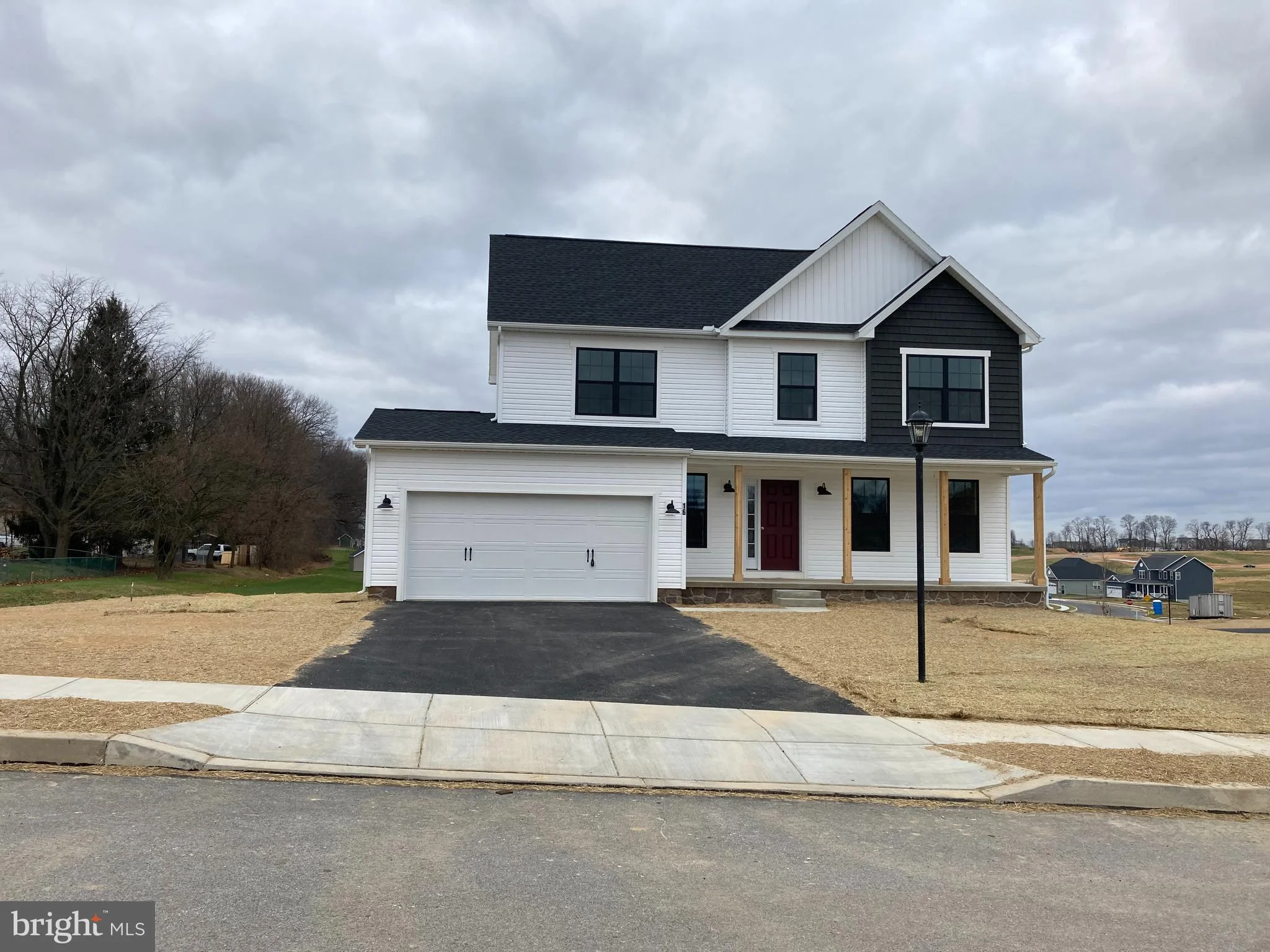 16 Meadow Drive Unit 14, Hanover, PA 17331