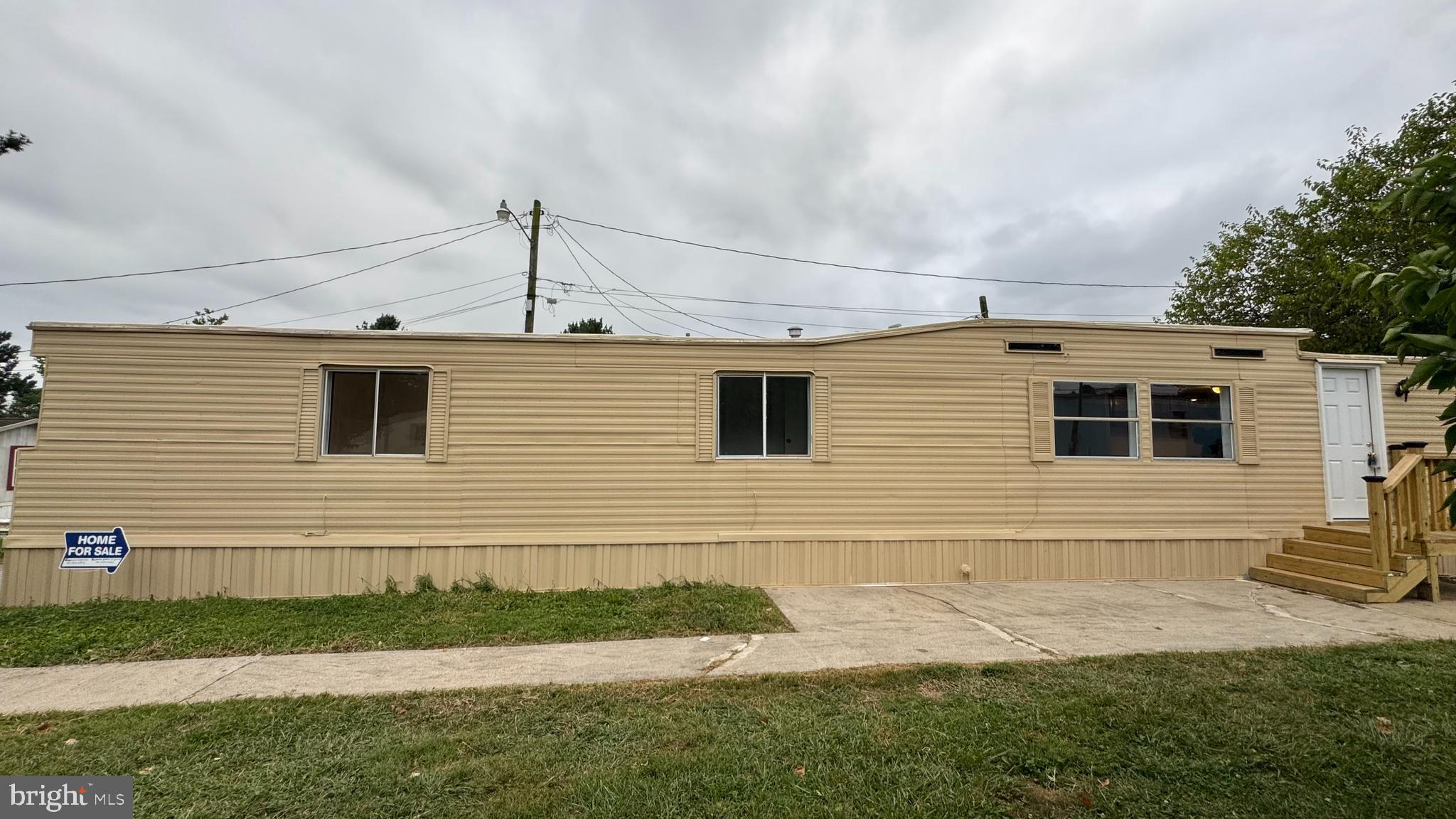 15630 OVERVIEW CIRCLE
