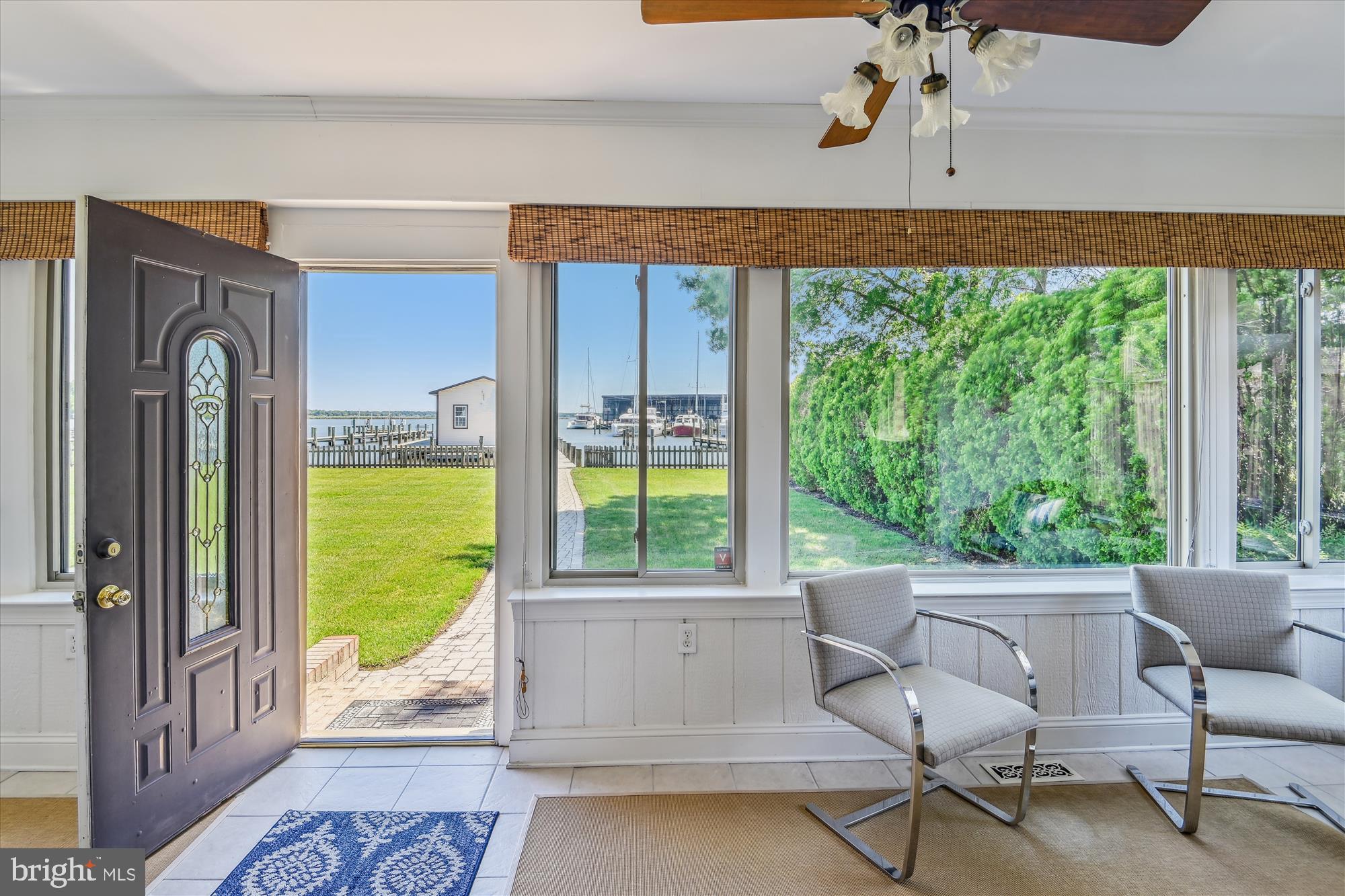 SELBY ON THE BAY - Residential