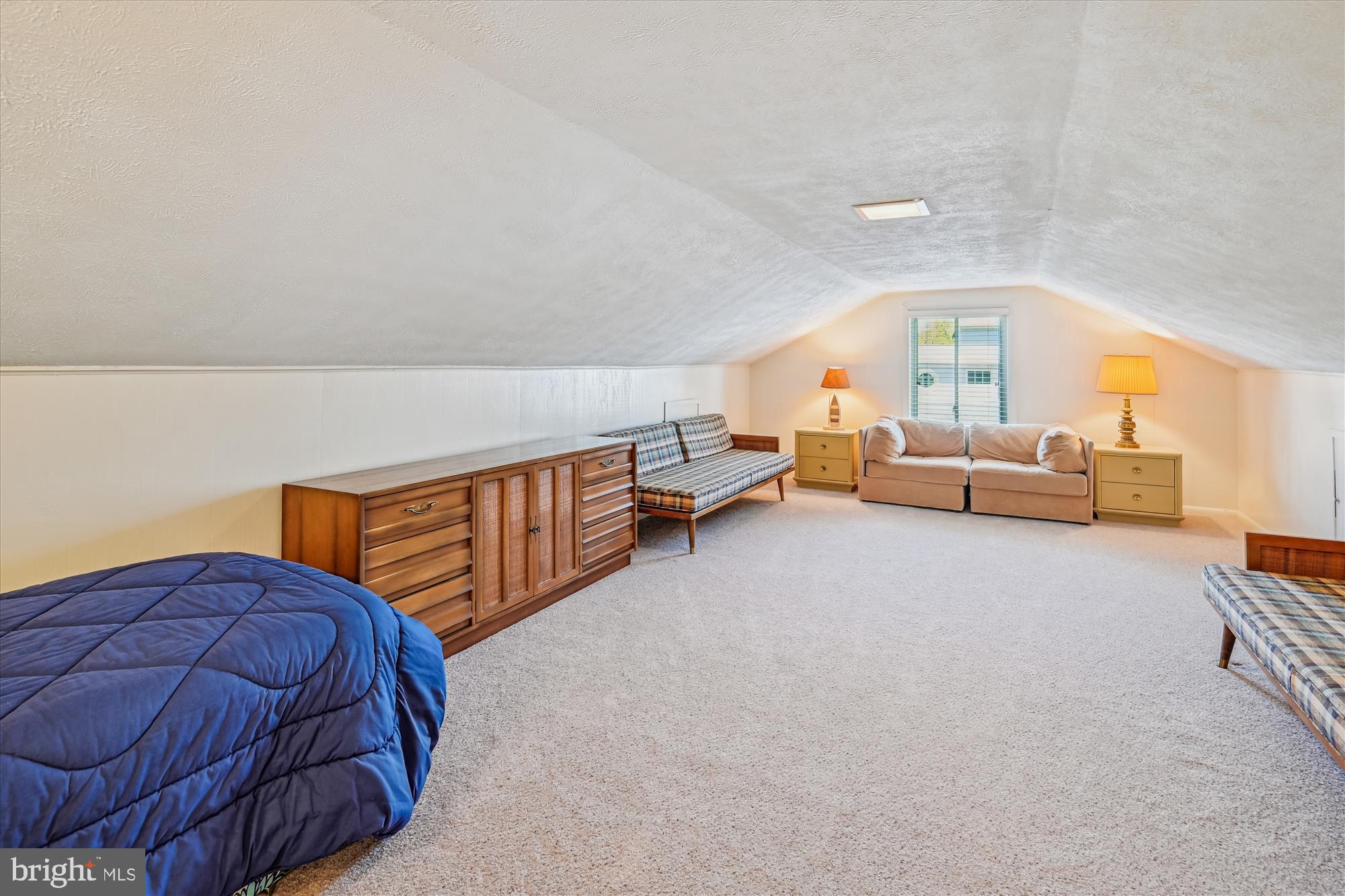 SELBY ON THE BAY - Residential