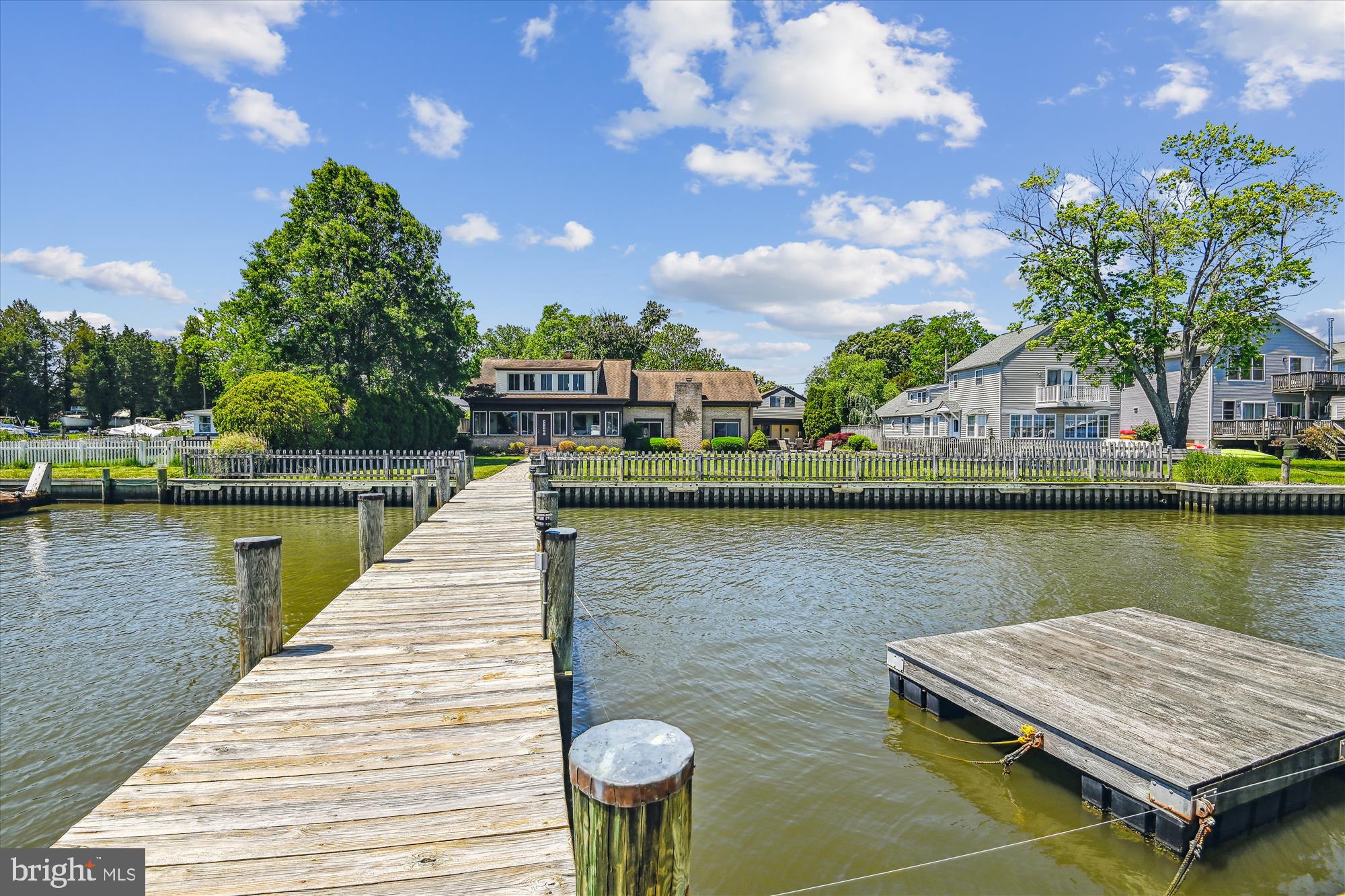 SELBY ON THE BAY - Residential