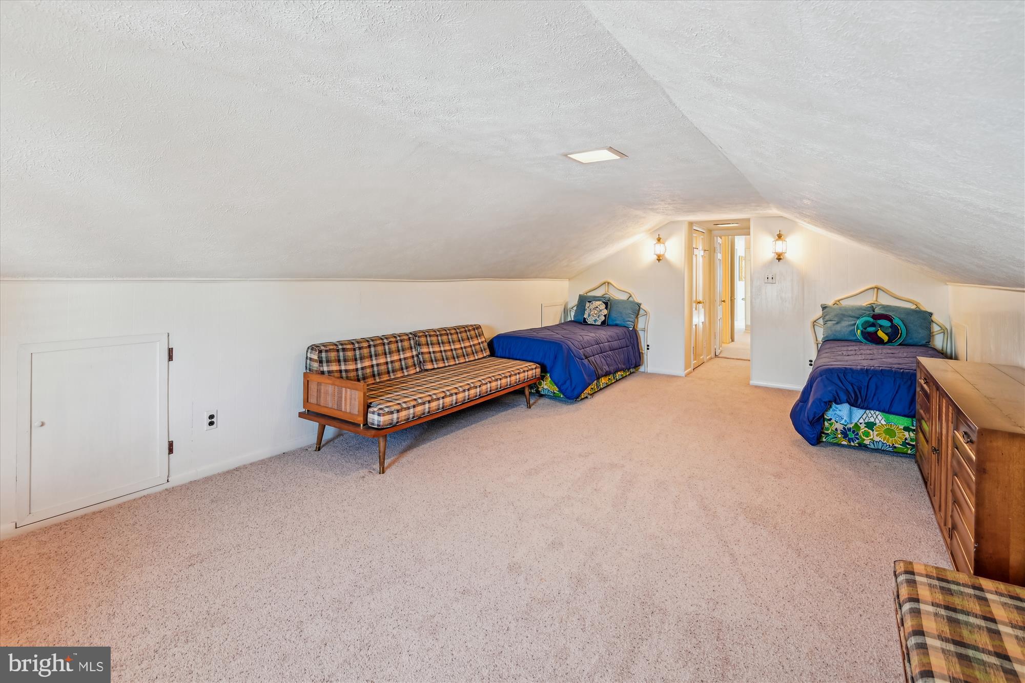 SELBY ON THE BAY - Residential