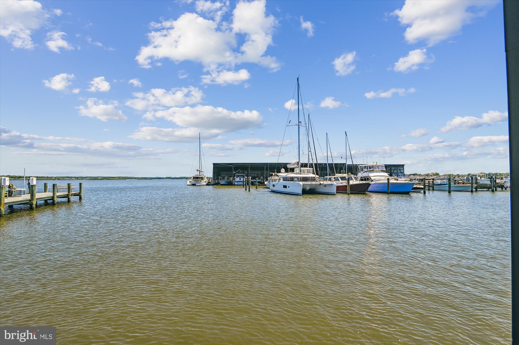 SELBY ON THE BAY - Residential