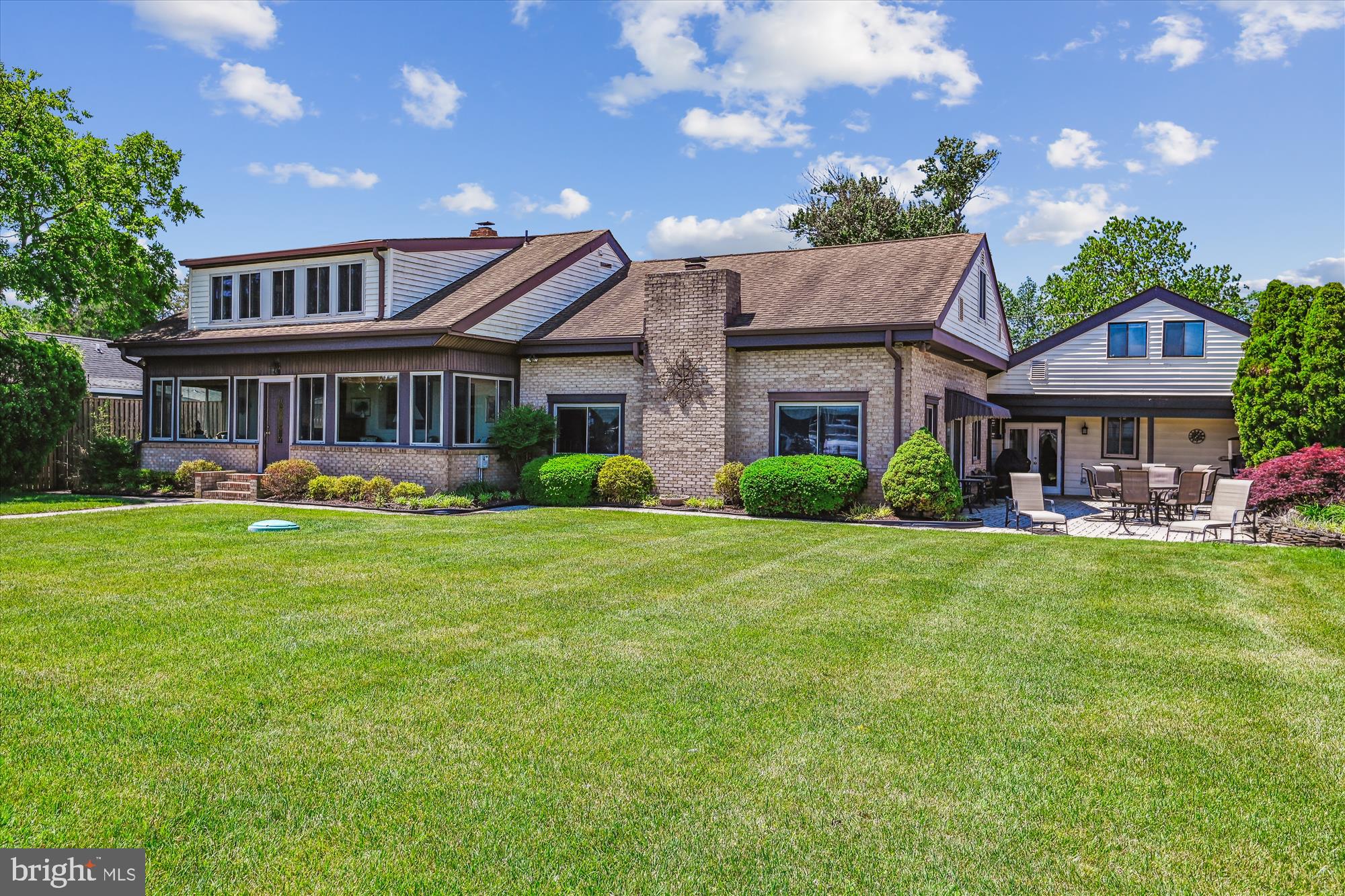 SELBY ON THE BAY - Residential