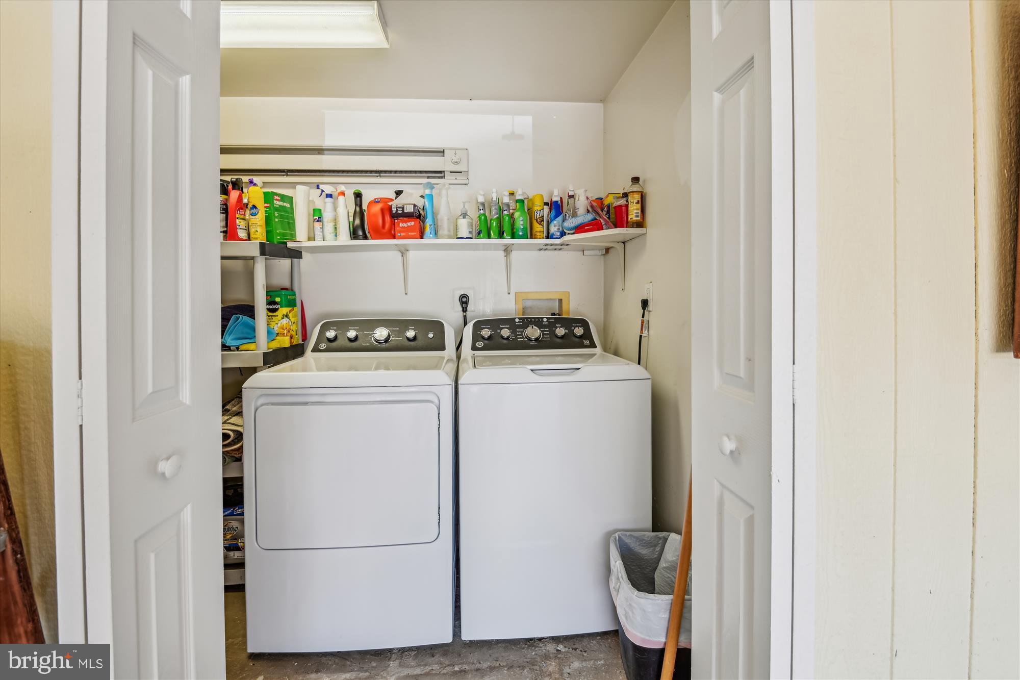 SELBY ON THE BAY - Residential