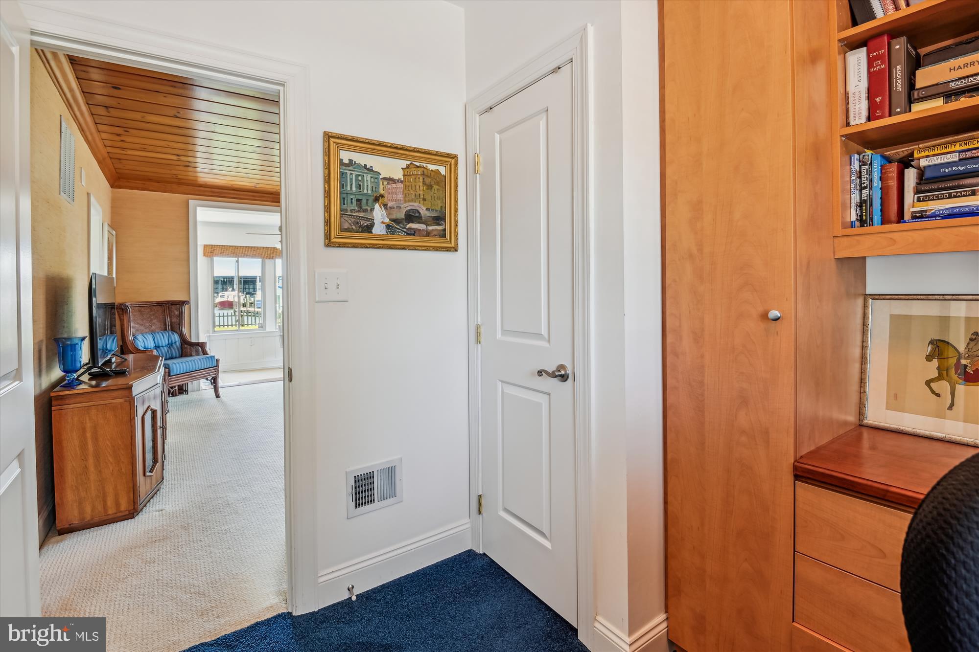 SELBY ON THE BAY - Residential